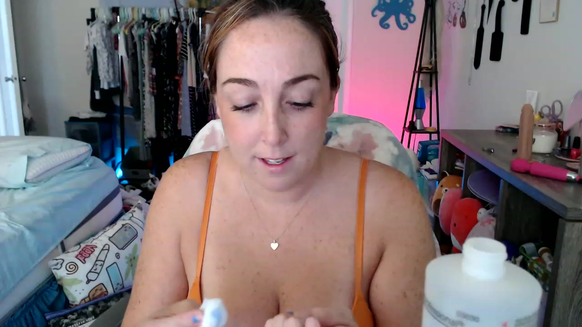 Gallery image thumbnail from Kittylacee's myfreecams stream on, 08/23/2023, 15:57 image 2 of 20