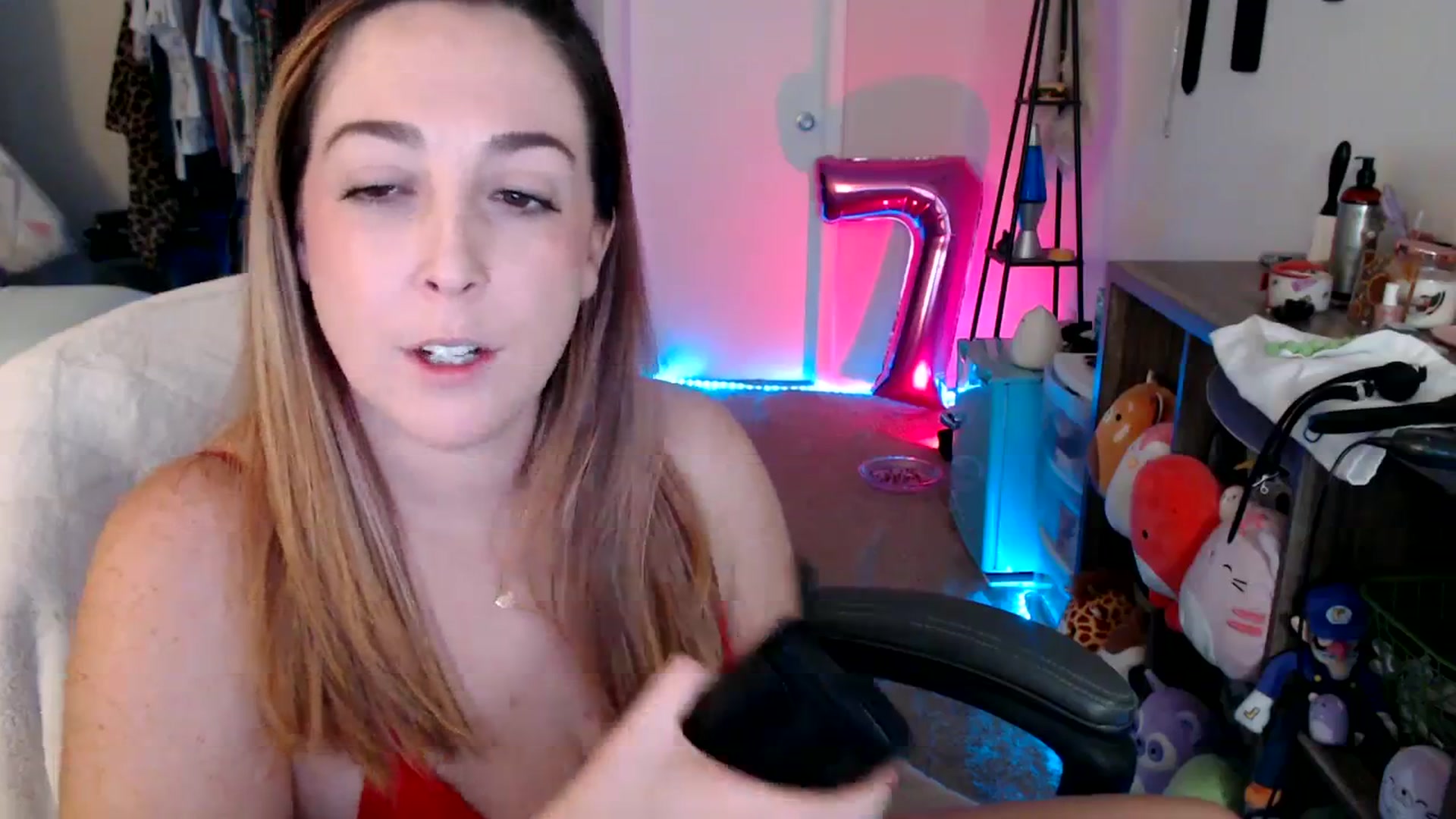 Gallery image thumbnail from Kittylacee's myfreecams stream on, 12/07/2023, 13:23 image 16 of 20