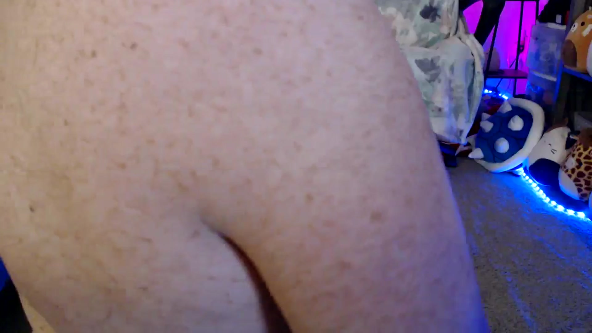 Gallery image thumbnail from Kittylacee's myfreecams stream on, 11/24/2024, 09:13 image 11 of 20