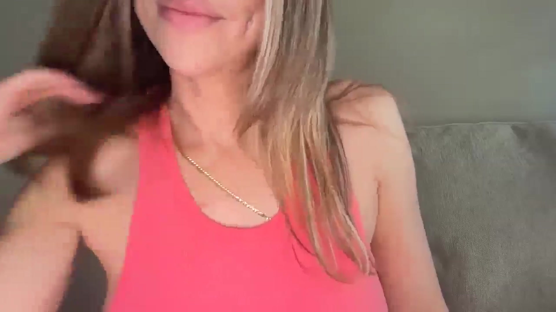 Gallery image thumbnail from Kittylick420's myfreecams stream on, 07/17/2025, 21:38 image 19 of 20