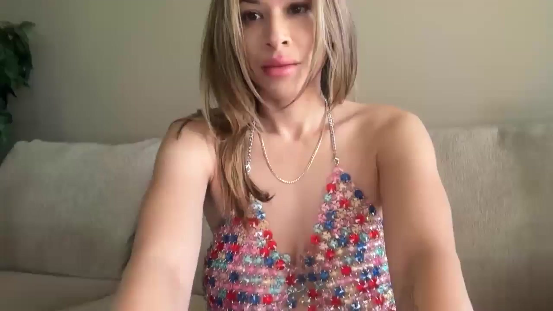 Gallery image thumbnail from Kittylick420's myfreecams stream on, 09/06/2025, 16:06 image 4 of 20