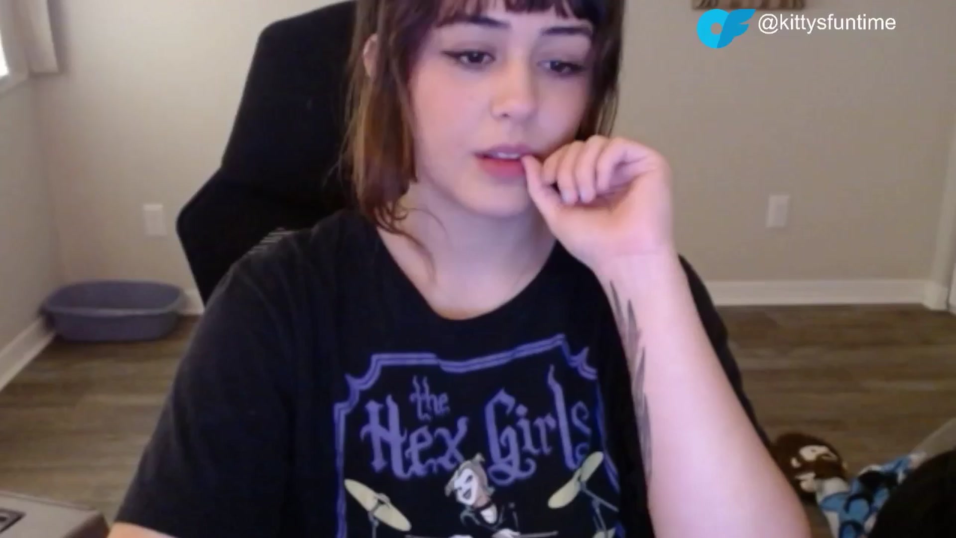 Gallery image thumbnail from Kittysfuntime's myfreecams stream on, 06/30/2024, 11:48 image 19 of 20