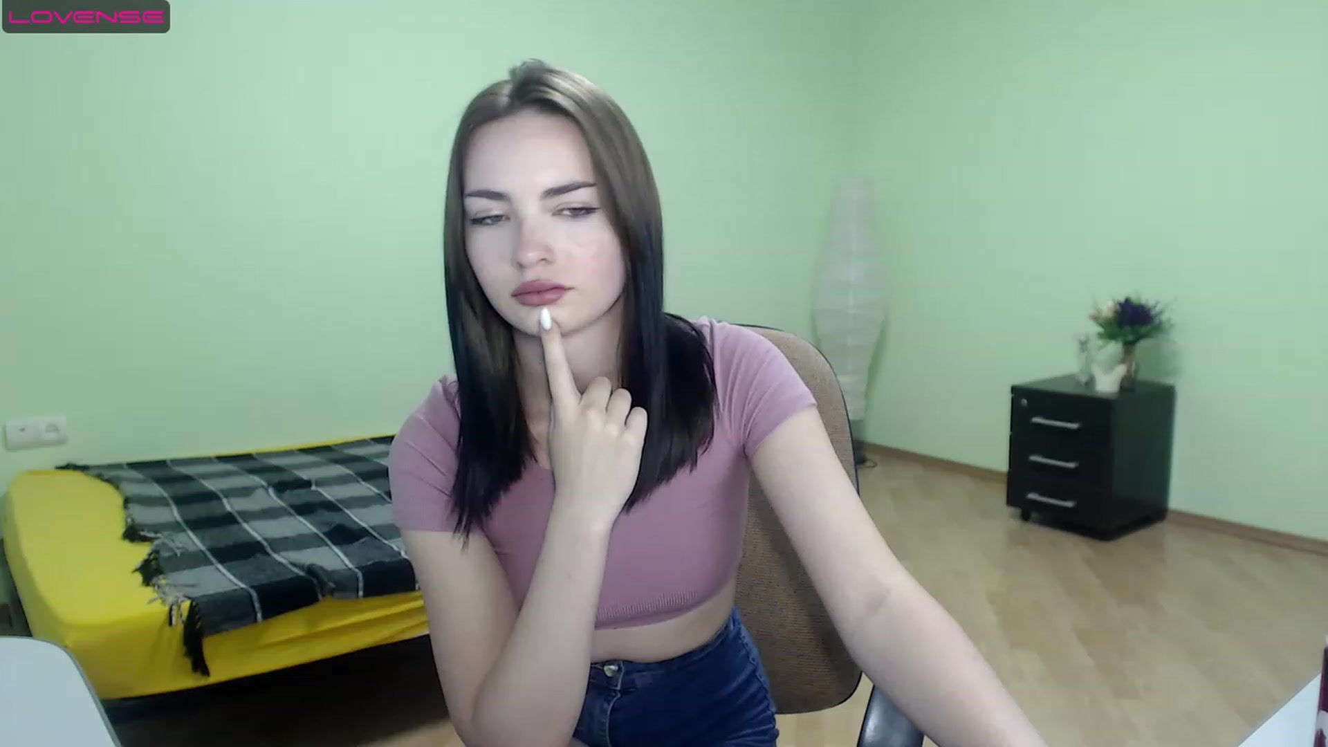 Gallery image thumbnail from Kittyy_blackk's myfreecams stream on, 08/08/2023, 14:39 image 11 of 20