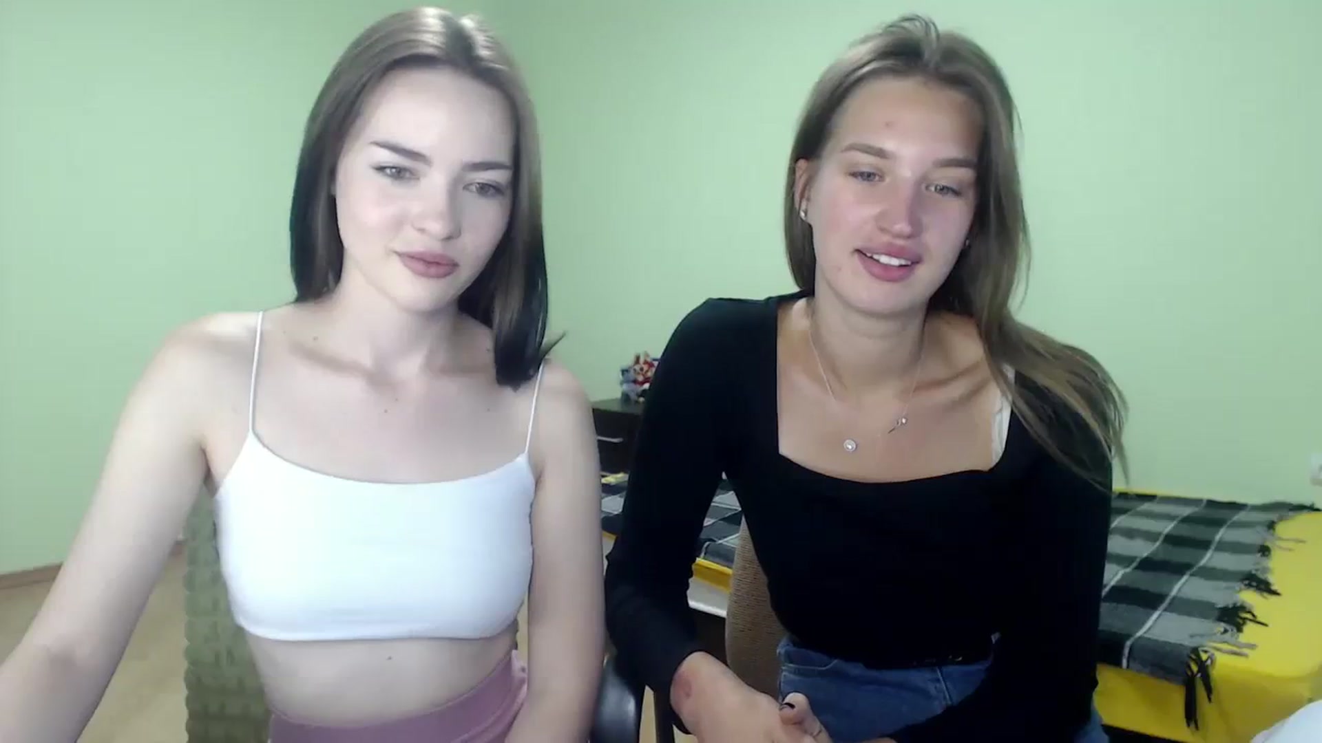 Gallery image thumbnail from Kittyy_blackk's myfreecams stream on, 08/11/2023, 08:10 image 19 of 20