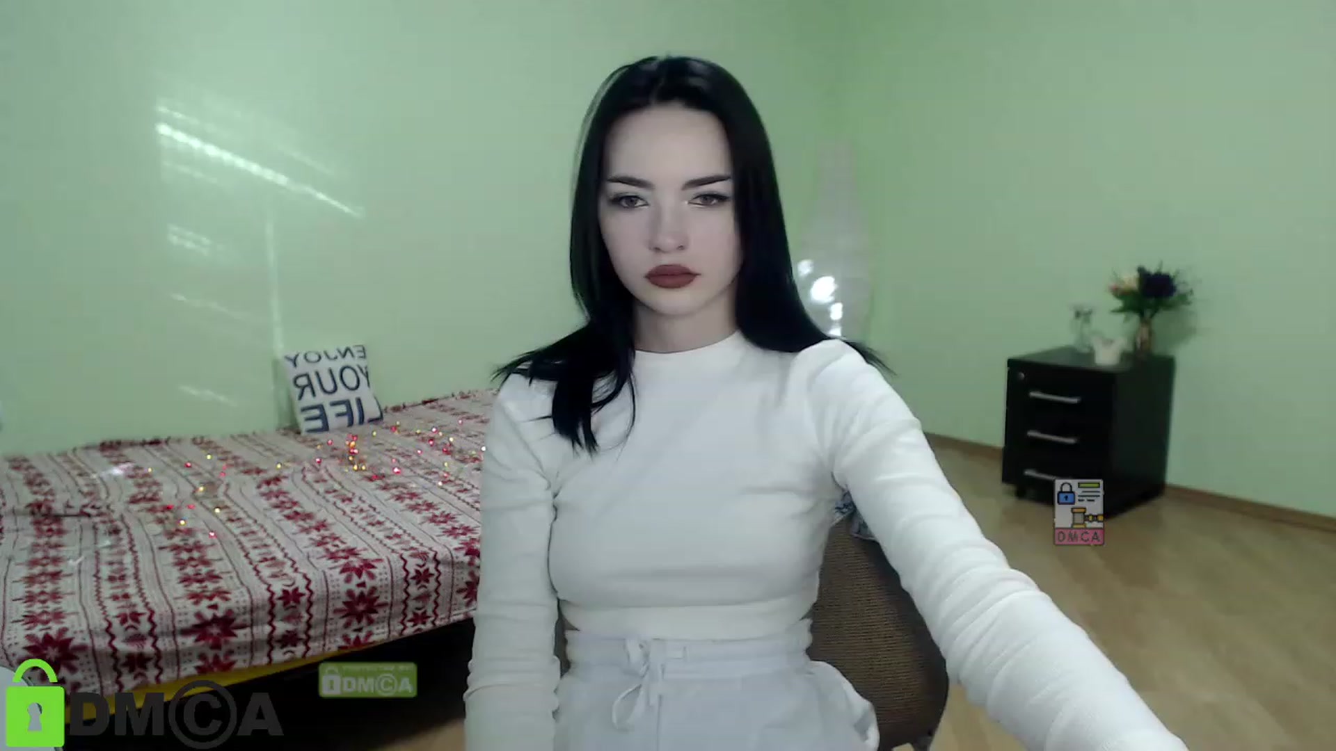 Gallery image thumbnail from Kittyy_blackk's myfreecams stream on, 09/07/2023, 15:54 image 8 of 20
