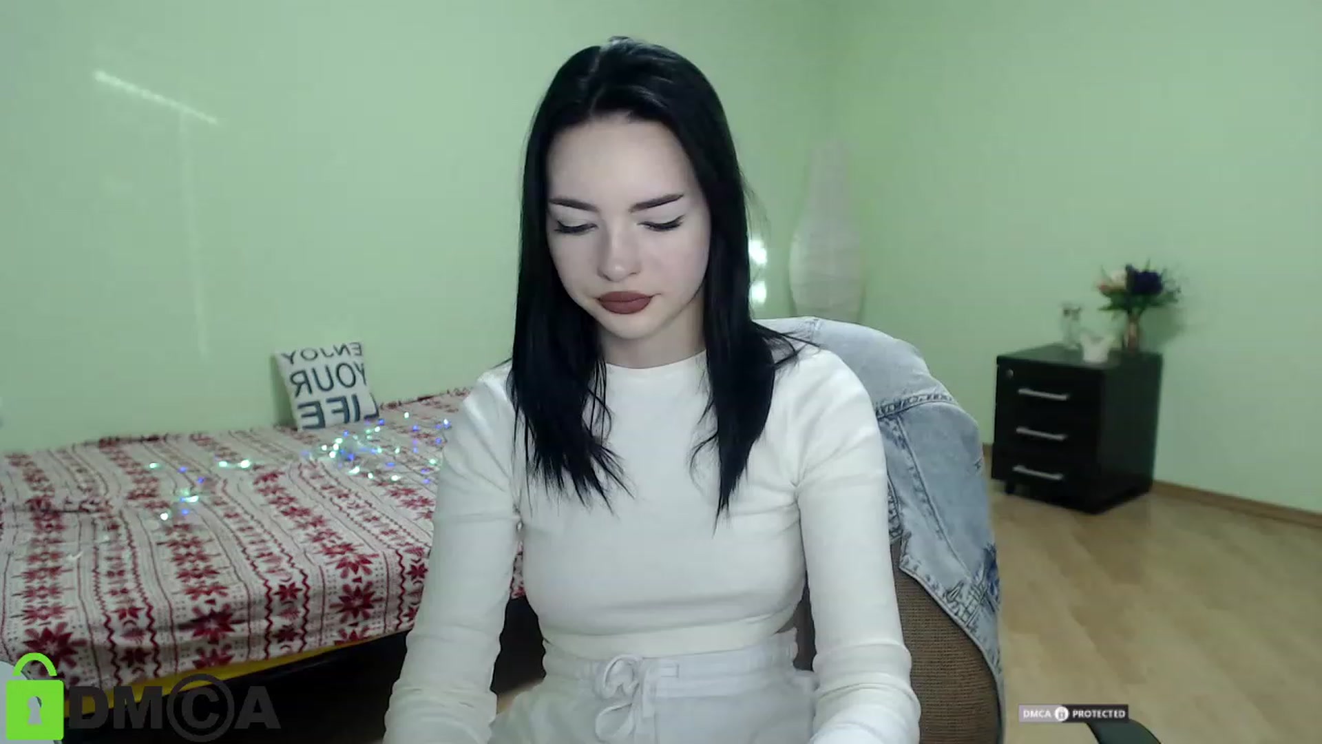Gallery image thumbnail from Kittyy_blackk's myfreecams stream on, 09/07/2023, 15:54 image 13 of 20