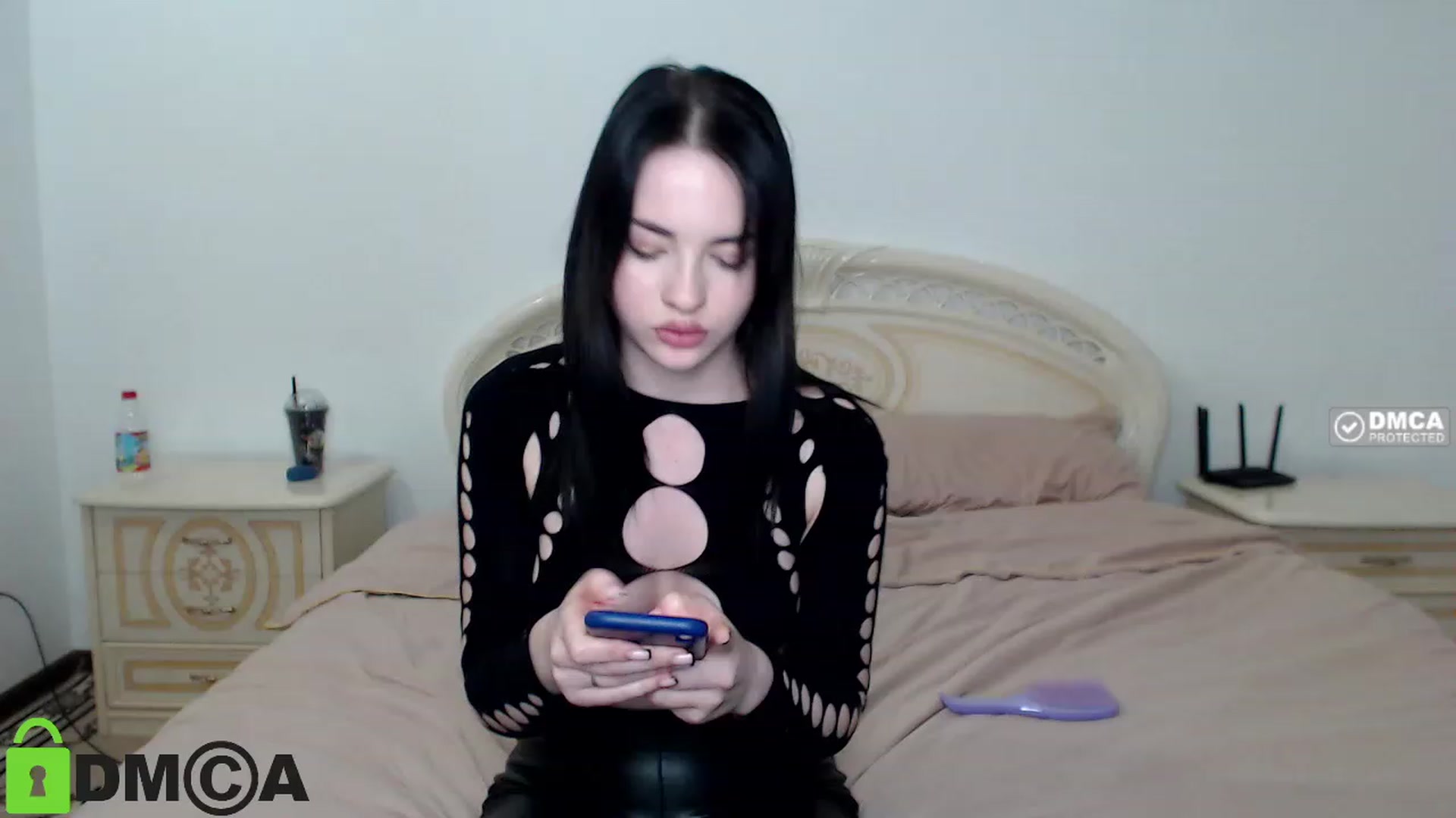 Gallery image thumbnail from Kittyy_blackk's myfreecams stream on, 12/27/2023, 18:24 image 13 of 20