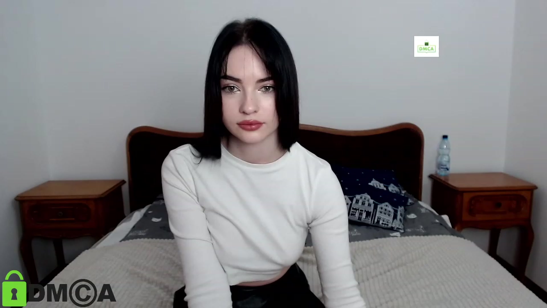 Gallery image thumbnail from Kittyy_blackk's myfreecams stream on, 01/03/2024, 16:25 image 13 of 20