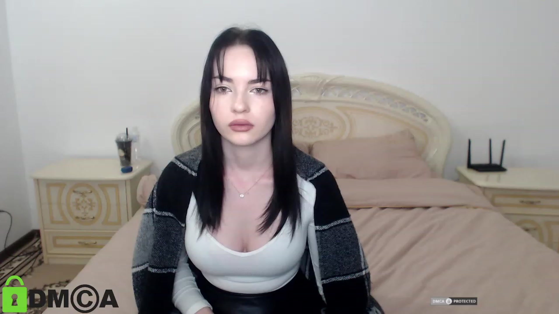 Gallery image thumbnail from Kittyy_blackk's myfreecams stream on, 01/05/2024, 12:11 image 10 of 20