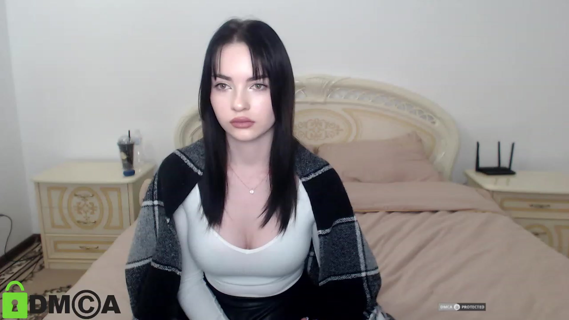 Gallery image thumbnail from Kittyy_blackk's myfreecams stream on, 01/05/2024, 12:11 image 9 of 20