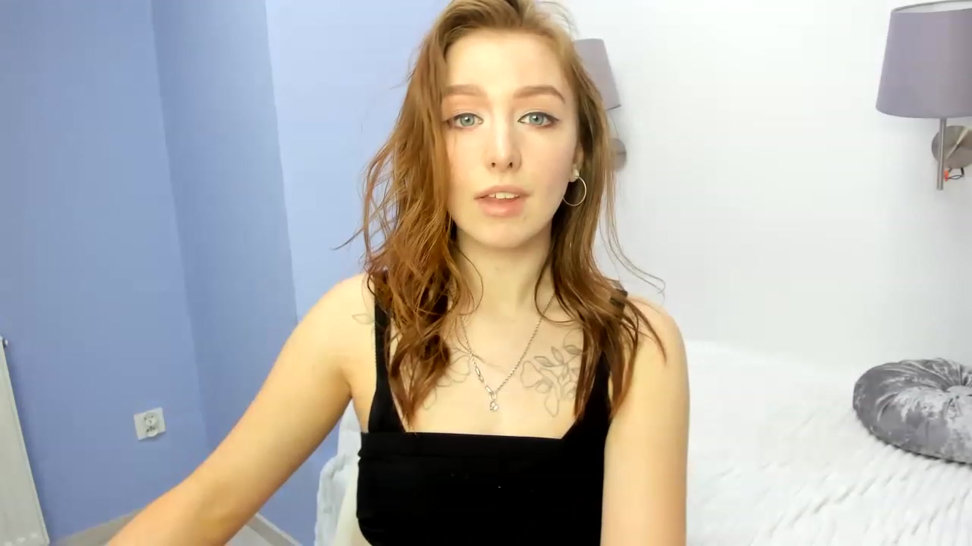 Gallery image thumbnail from KiviVk's myfreecams stream on, 06/10/2023, 15:01 image 3 of 20