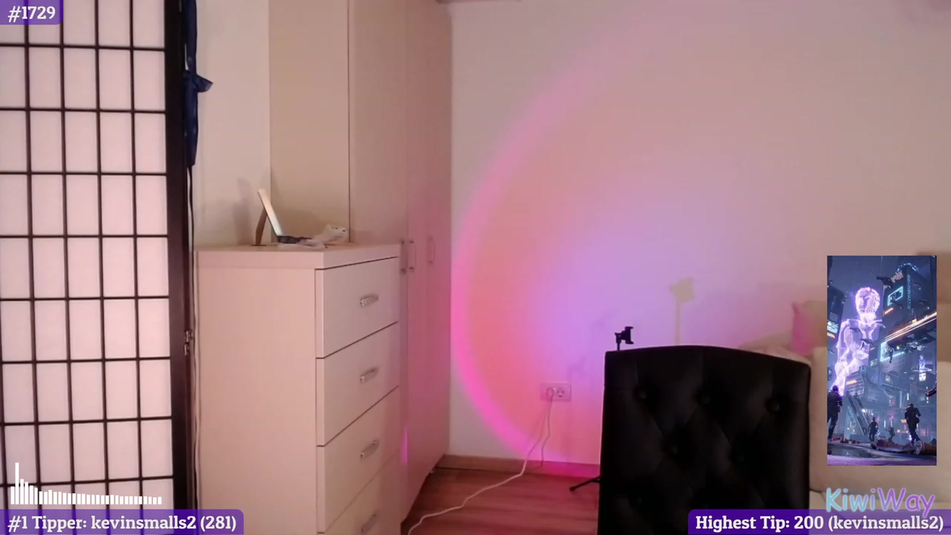 Gallery image thumbnail from KiwiWay's myfreecams stream on, 12/05/2022, 05:50 image 6 of 20