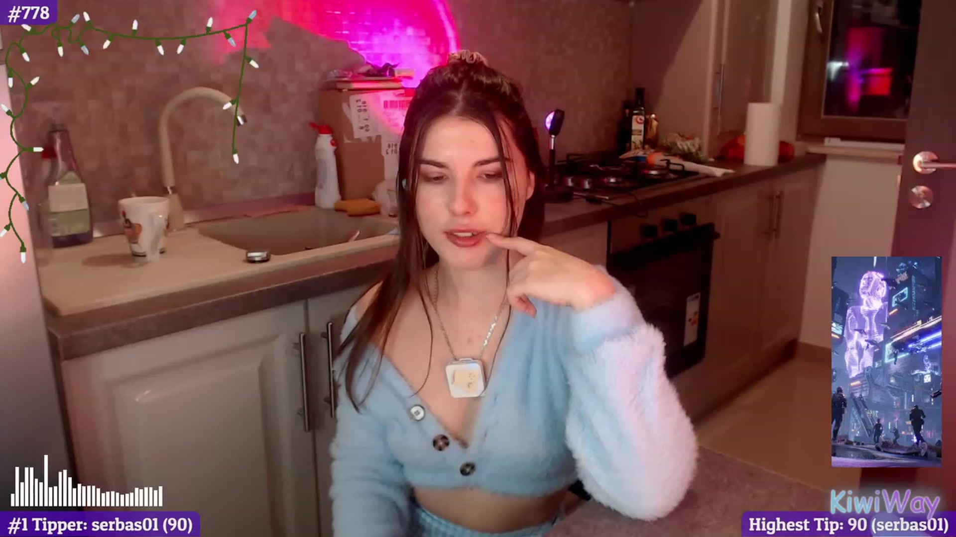 Gallery image thumbnail from KiwiWay's myfreecams stream on, 12/31/2022, 06:53 image 4 of 20