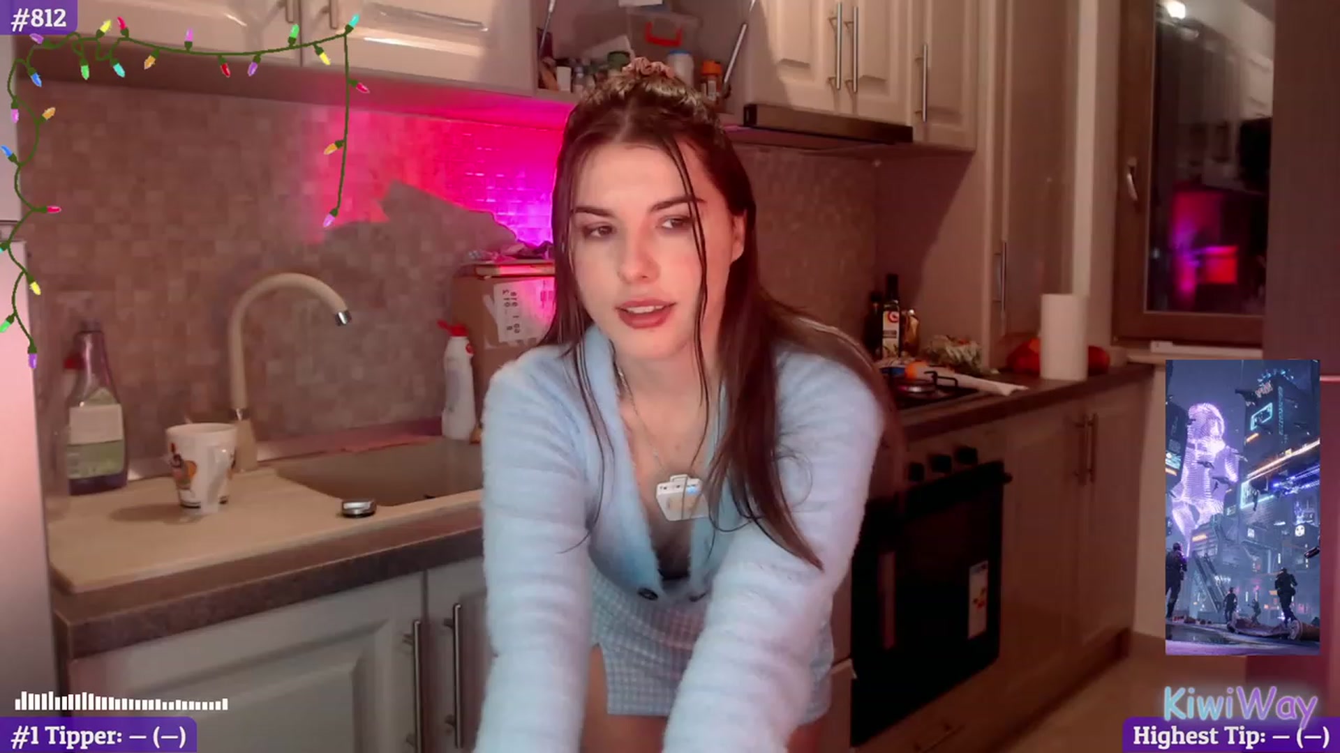 Gallery image thumbnail from KiwiWay's myfreecams stream on, 12/31/2022, 06:53 image 1 of 20