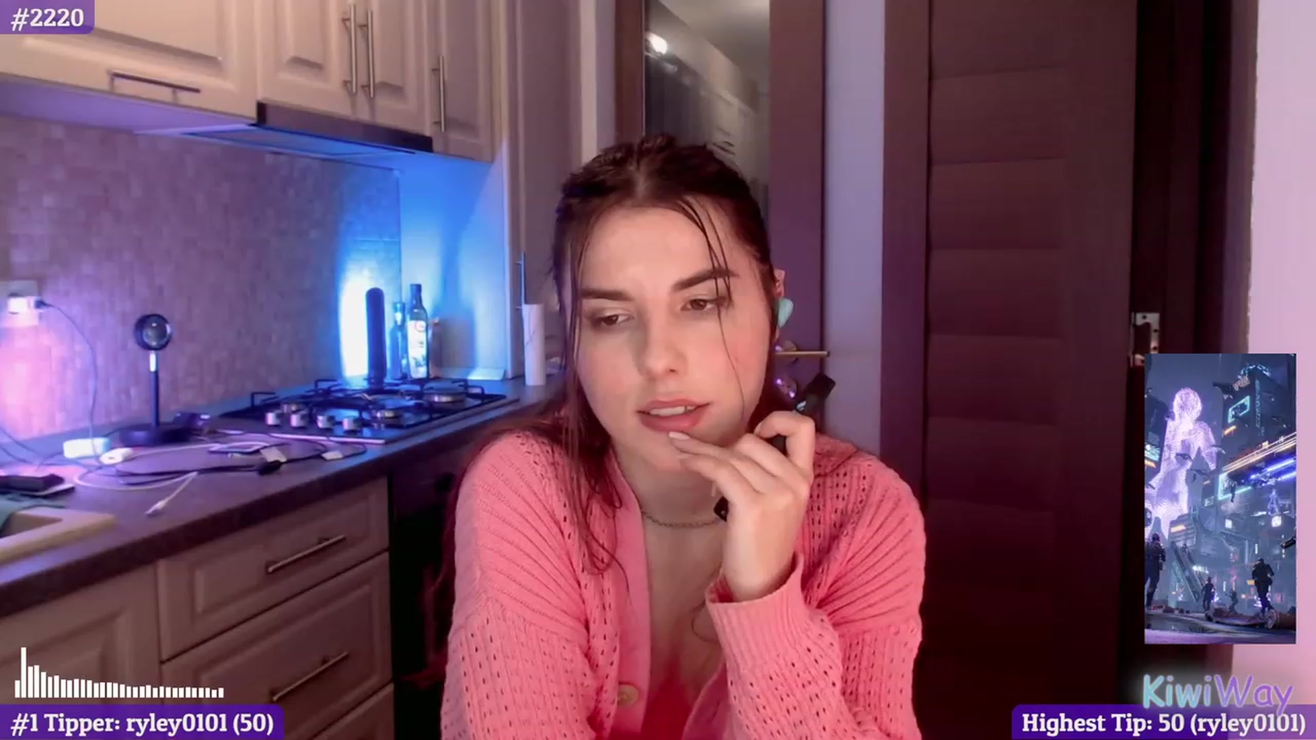 Gallery image thumbnail from KiwiWay's myfreecams stream on, 02/12/2023, 04:28 image 12 of 20