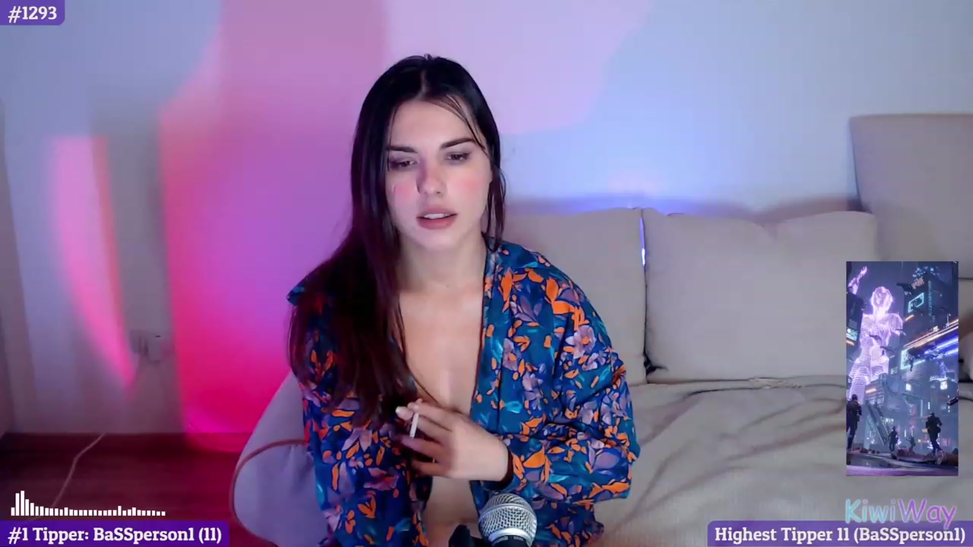 Gallery image thumbnail from KiwiWay's myfreecams stream on, 02/26/2023, 03:29 image 10 of 20