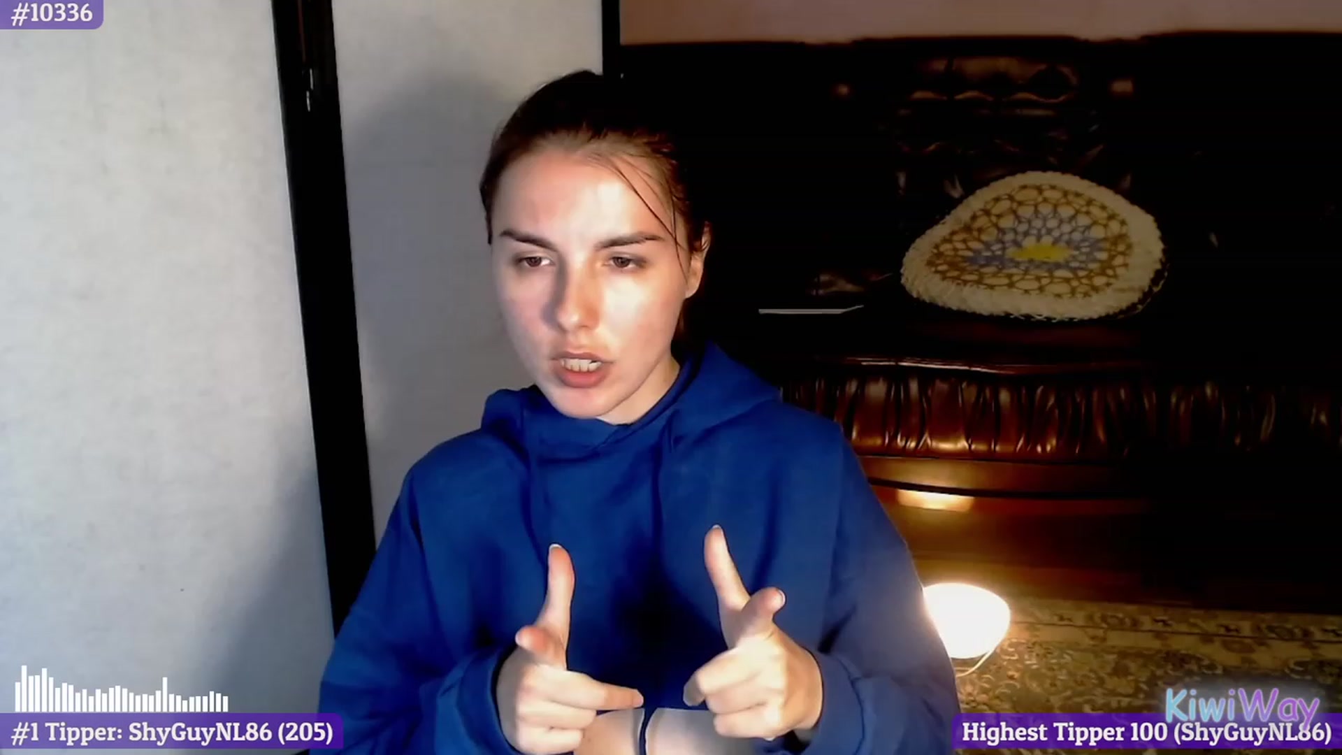 Gallery image thumbnail from KiwiWay's myfreecams stream on, 10/21/2023, 17:59 image 1 of 20