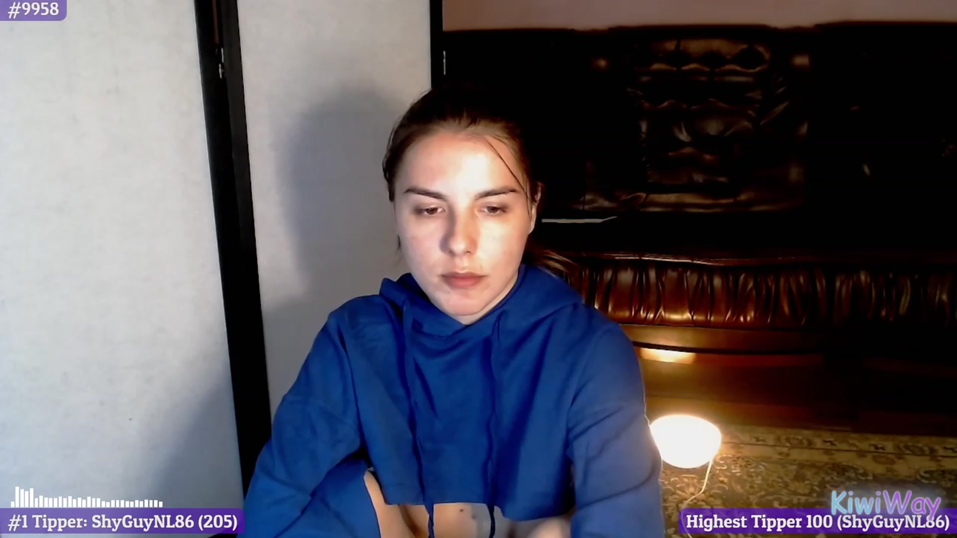 Gallery image thumbnail from KiwiWay's myfreecams stream on, 10/21/2023, 17:59 image 12 of 20