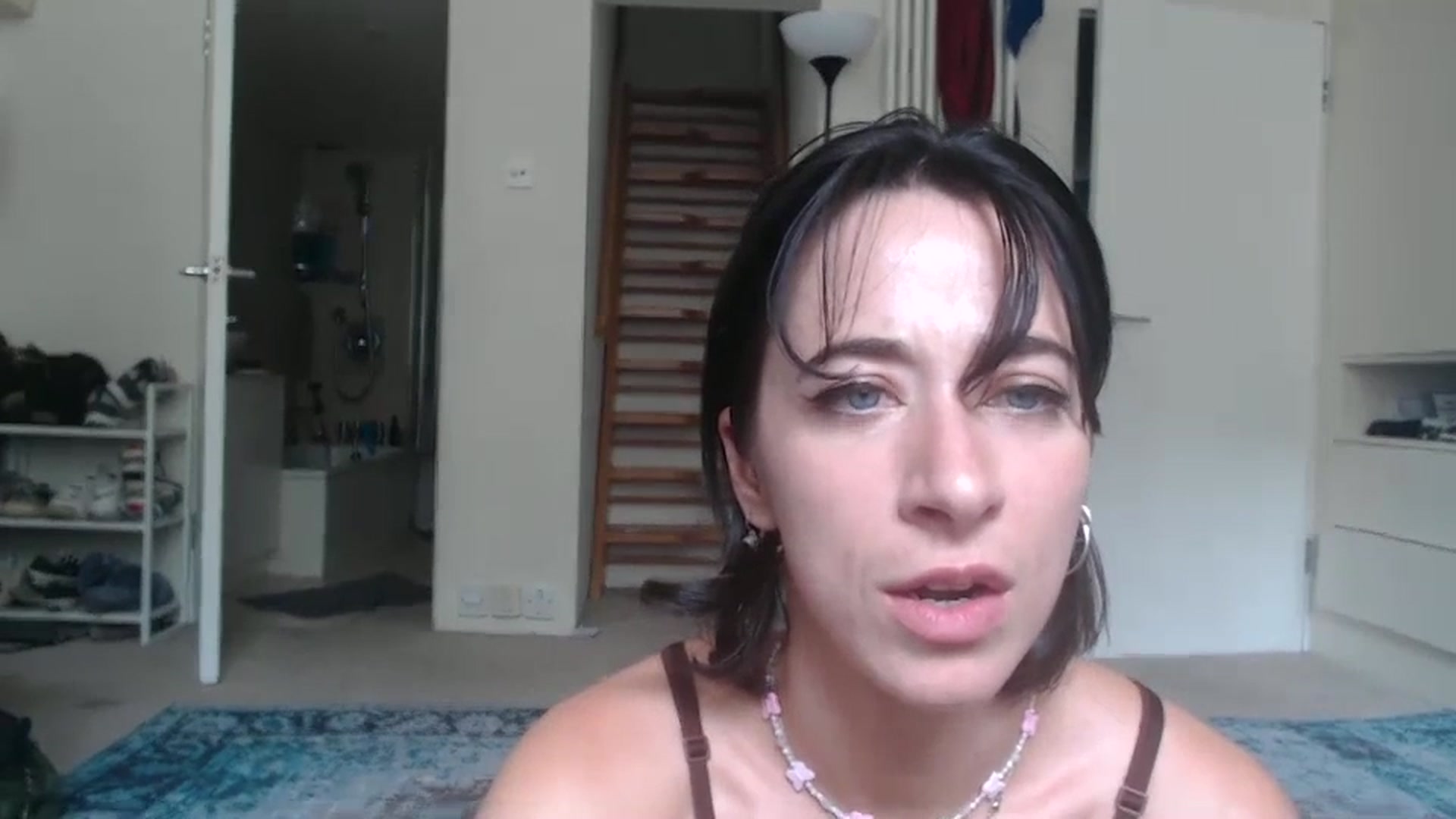 Gallery image thumbnail from KlaraDelgado's myfreecams stream on, 07/04/2023, 10:30 image 18 of 20