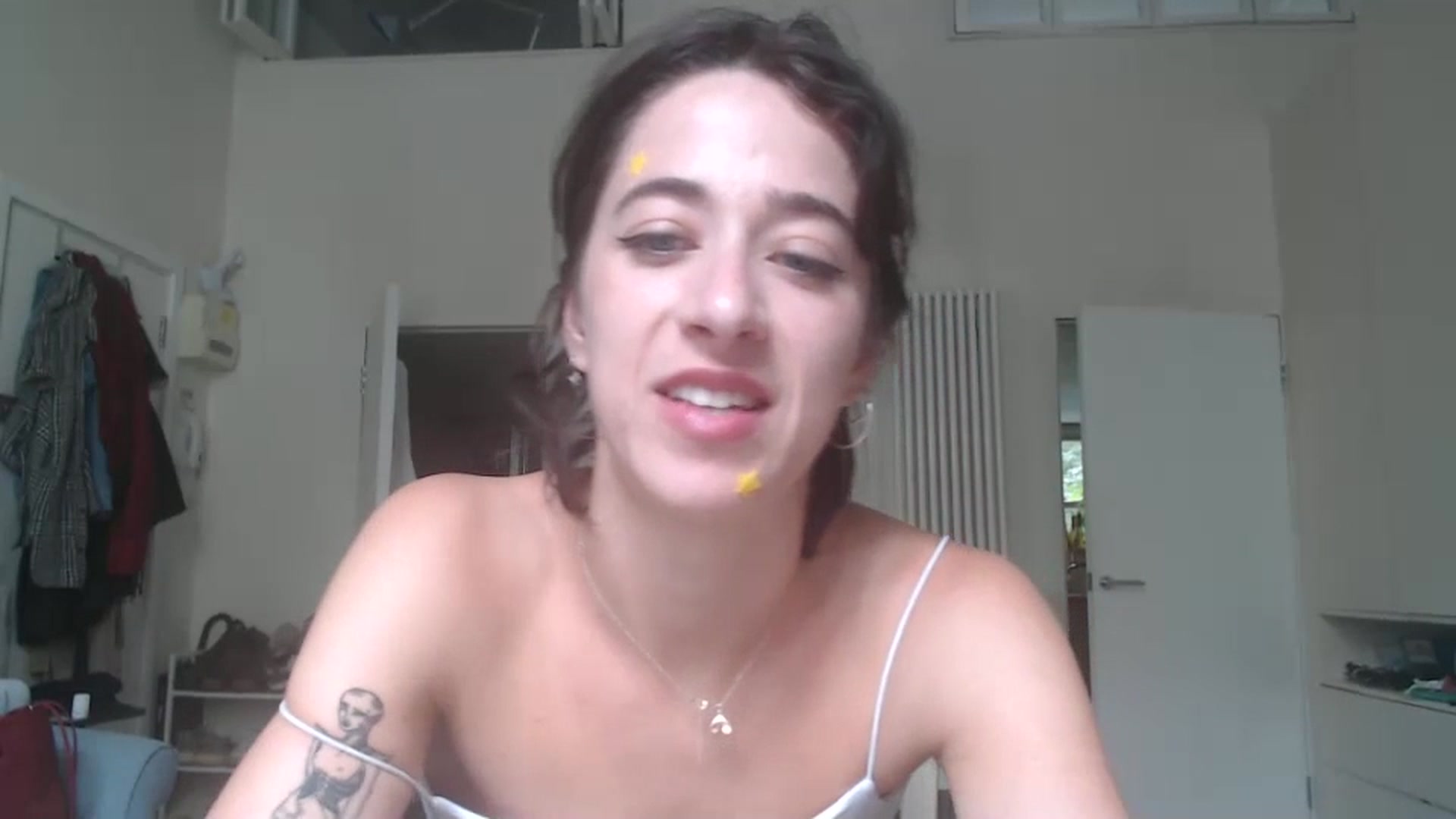 Gallery image thumbnail from KlaraDelgado's myfreecams stream on, 07/21/2023, 12:19 image 8 of 20