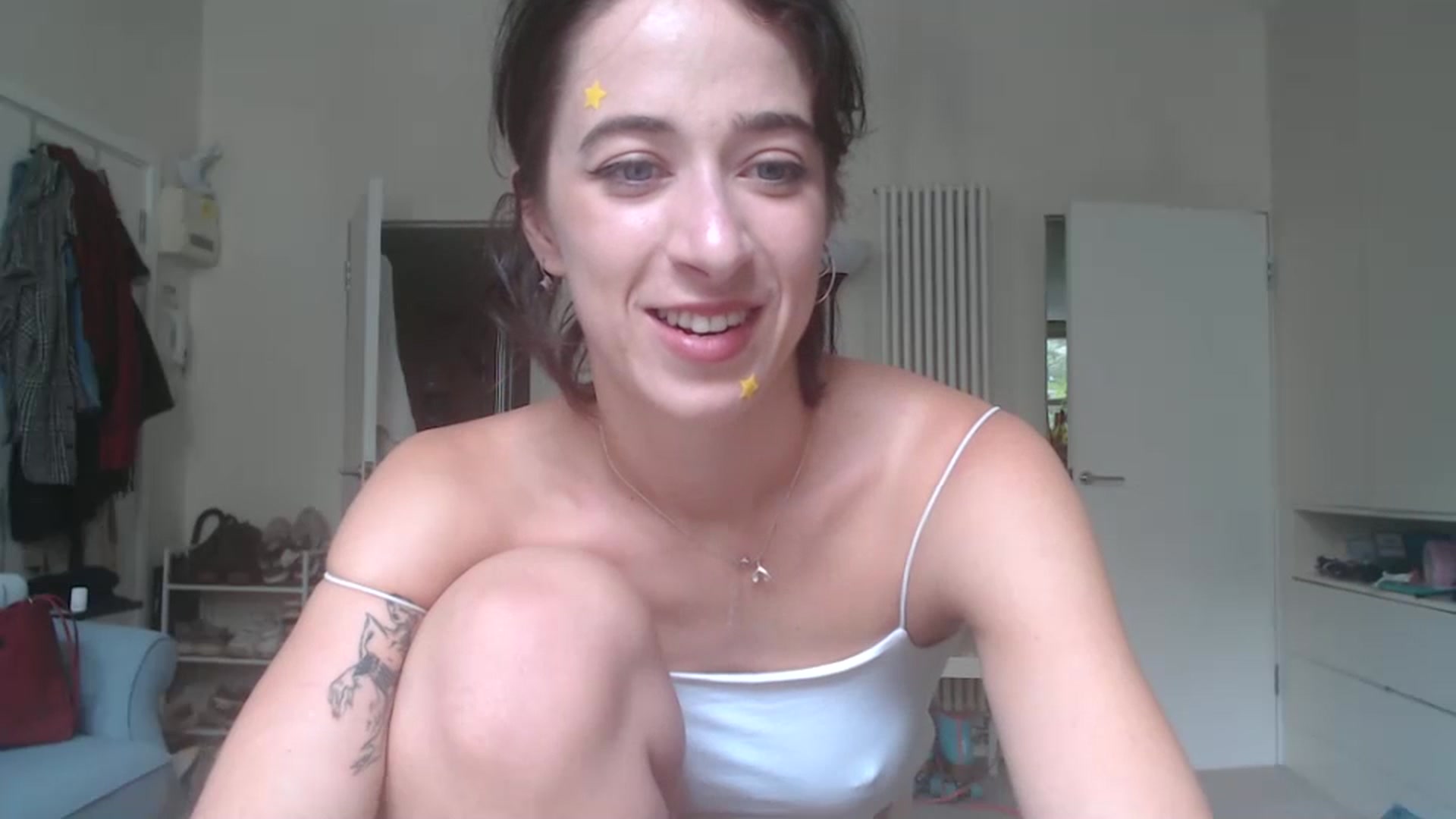 Gallery image thumbnail from KlaraDelgado's myfreecams stream on, 07/21/2023, 12:19 image 5 of 20