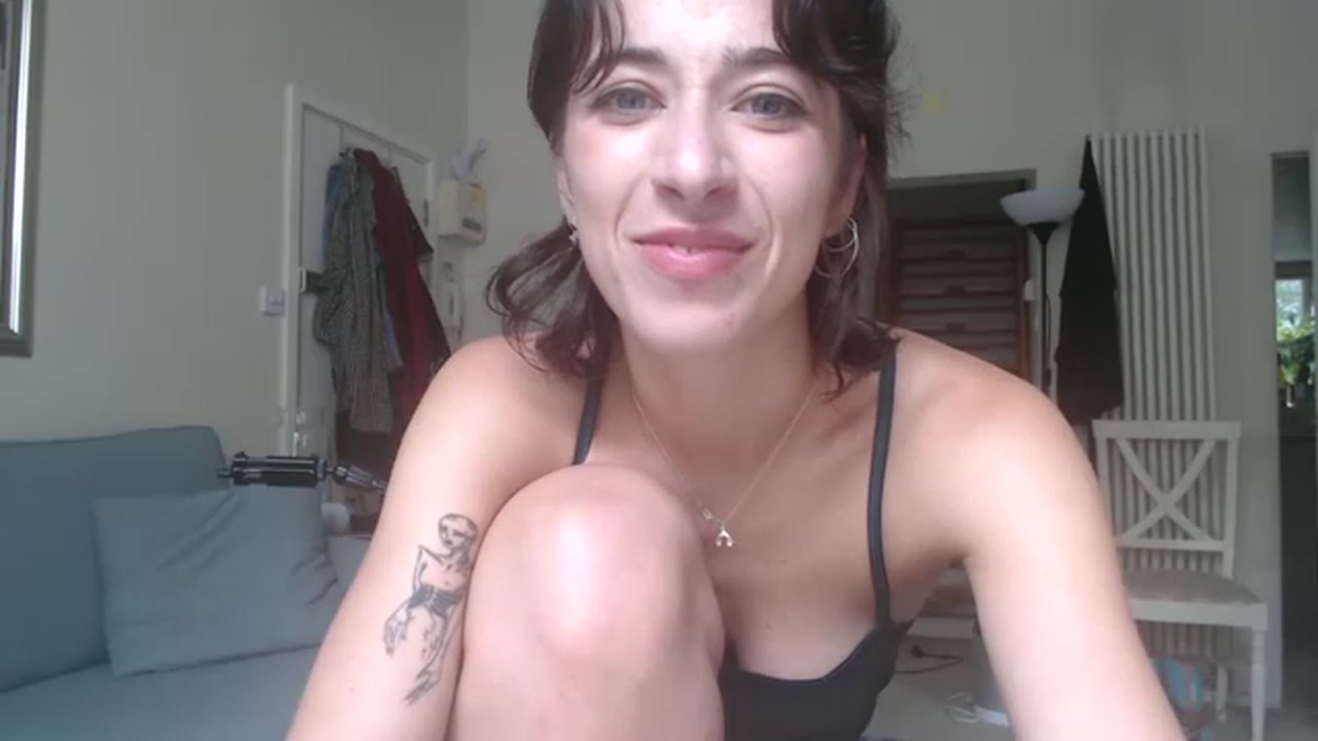 Gallery image thumbnail from KlaraDelgado's myfreecams stream on, 07/22/2023, 14:33 image 9 of 20