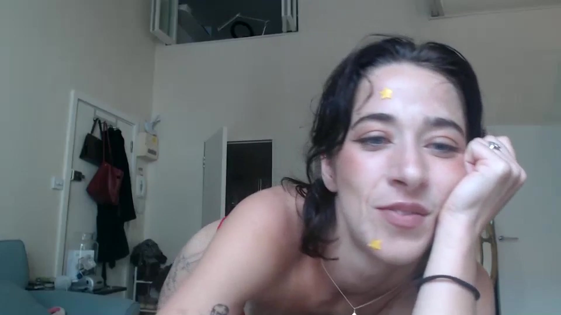 Gallery image thumbnail from KlaraDelgado's myfreecams stream on, 08/12/2023, 18:21 image 2 of 20