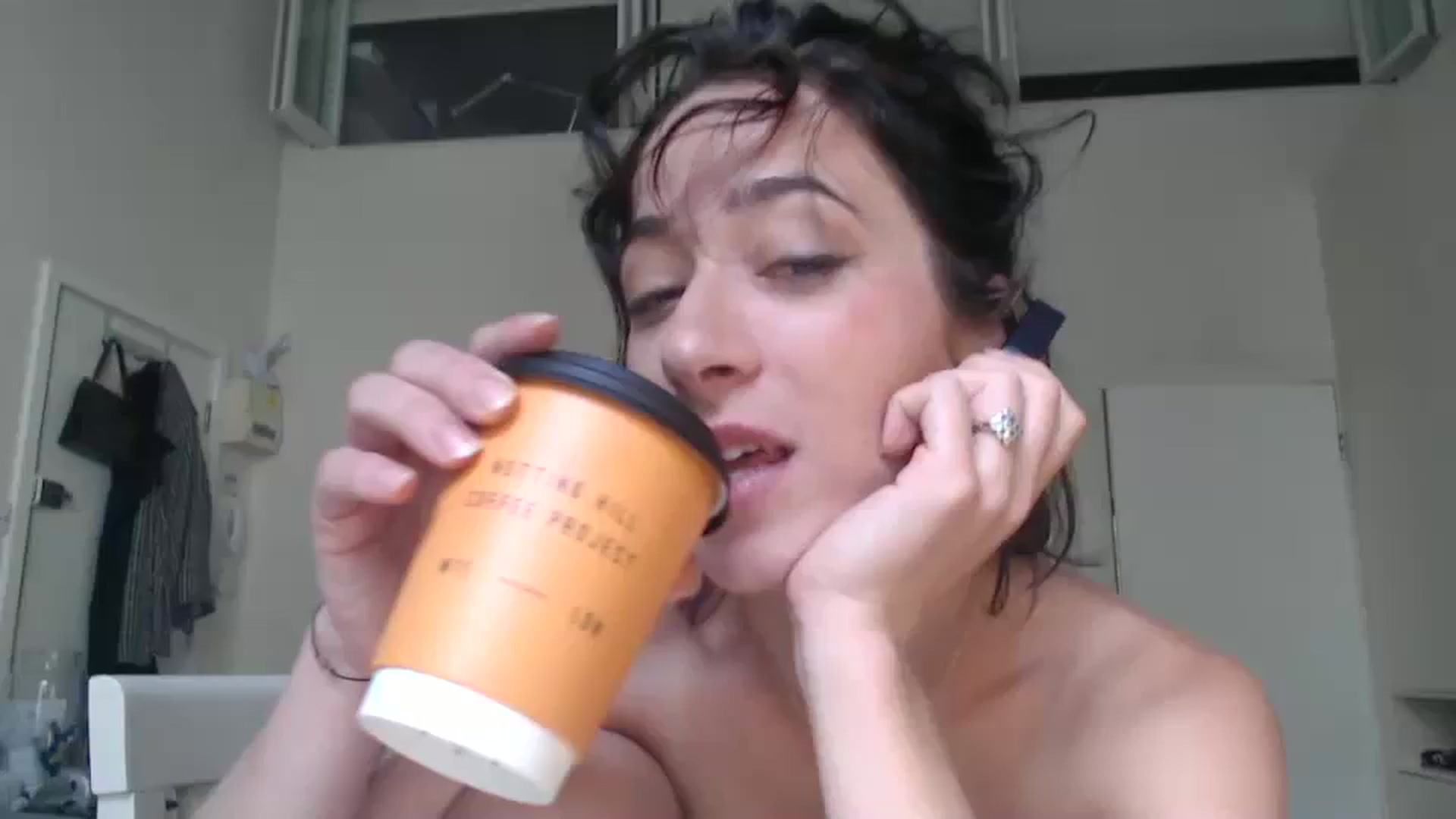 Gallery image thumbnail from KlaraDelgado's myfreecams stream on, 08/14/2023, 12:40 image 1 of 20