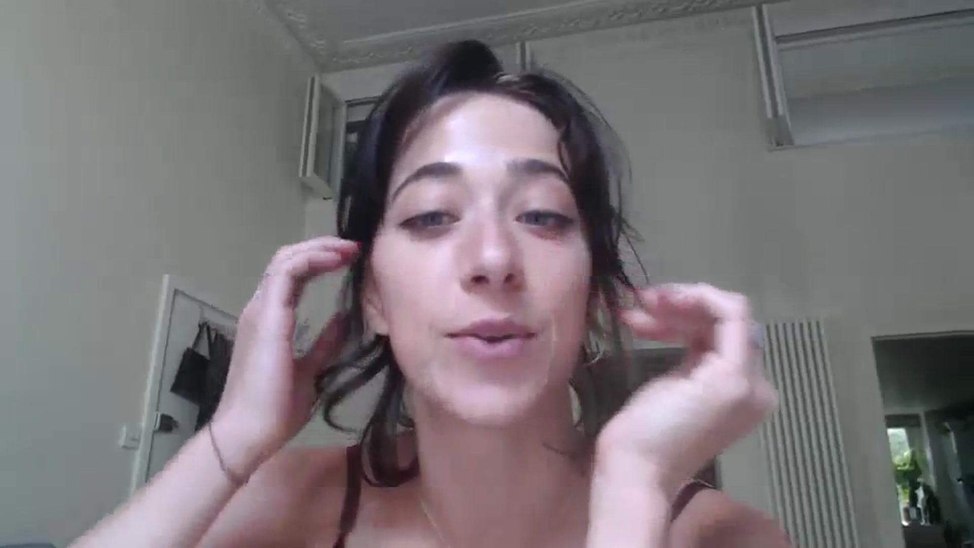 Gallery image thumbnail from KlaraDelgado's myfreecams stream on, 08/21/2023, 12:02 image 7 of 20