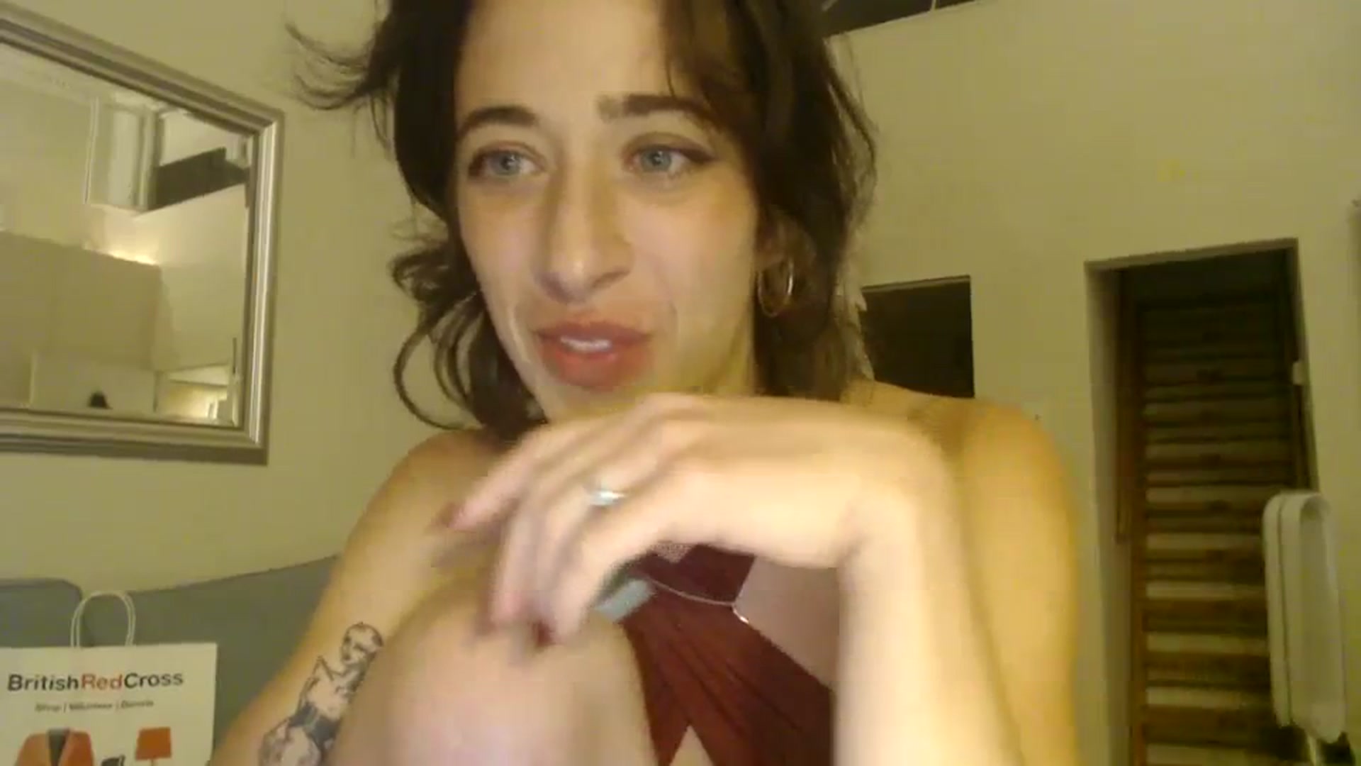 Gallery image thumbnail from KlaraDelgado's myfreecams stream on, 08/25/2023, 23:37 image 8 of 20