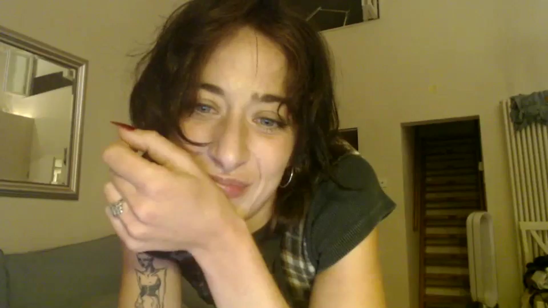 Gallery image thumbnail from KlaraDelgado's myfreecams stream on, 08/26/2023, 24:40 image 15 of 20