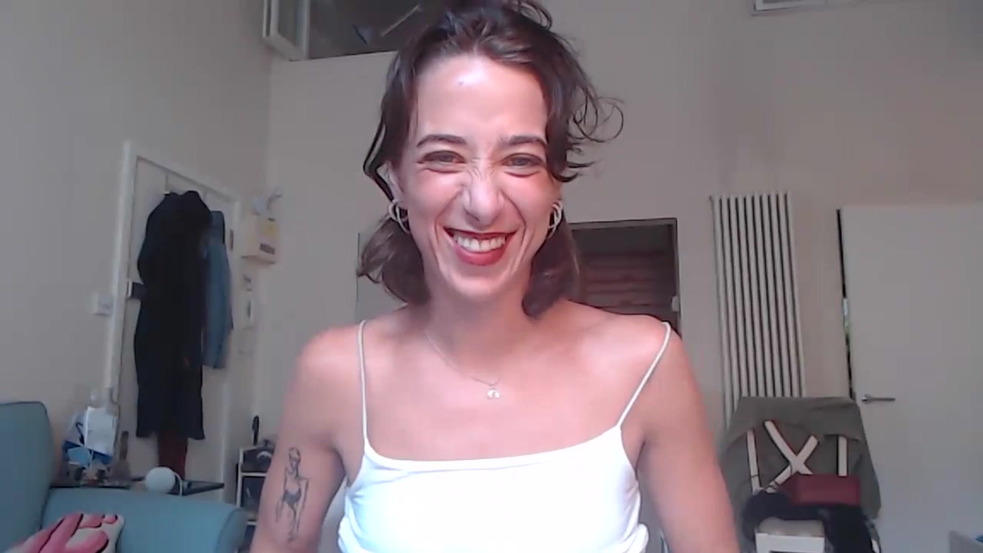 Gallery image thumbnail from KlaraDelgado's myfreecams stream on, 09/10/2023, 15:09 image 1 of 20