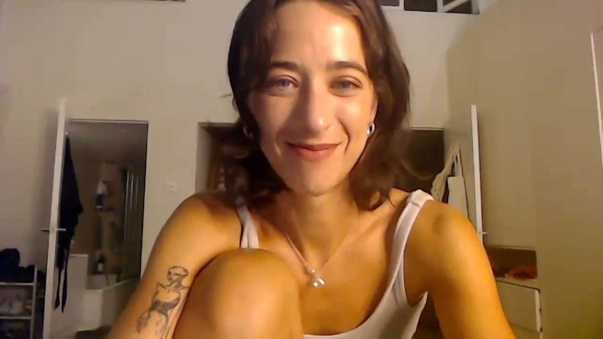 Gallery image thumbnail from KlaraDelgado's myfreecams stream on, 09/18/2023, 21:15 image 8 of 20