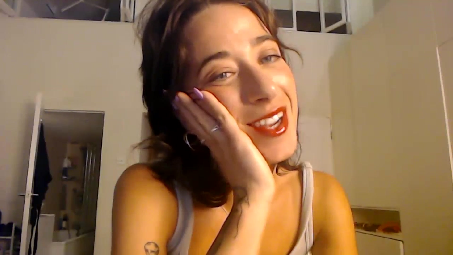 Gallery image thumbnail from KlaraDelgado's myfreecams stream on, 09/18/2023, 22:04 image 11 of 20
