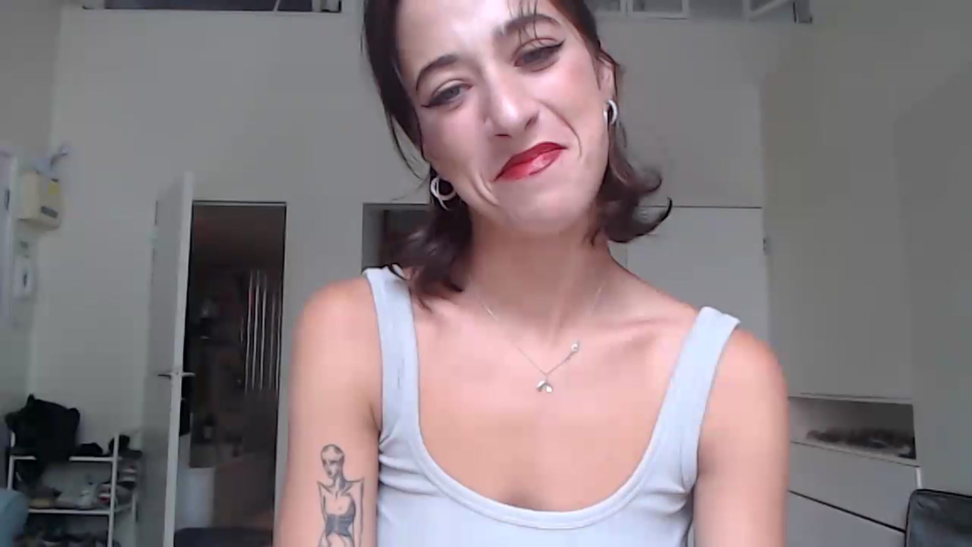 Gallery image thumbnail from KlaraDelgado's myfreecams stream on, 09/20/2023, 11:47 image 13 of 20