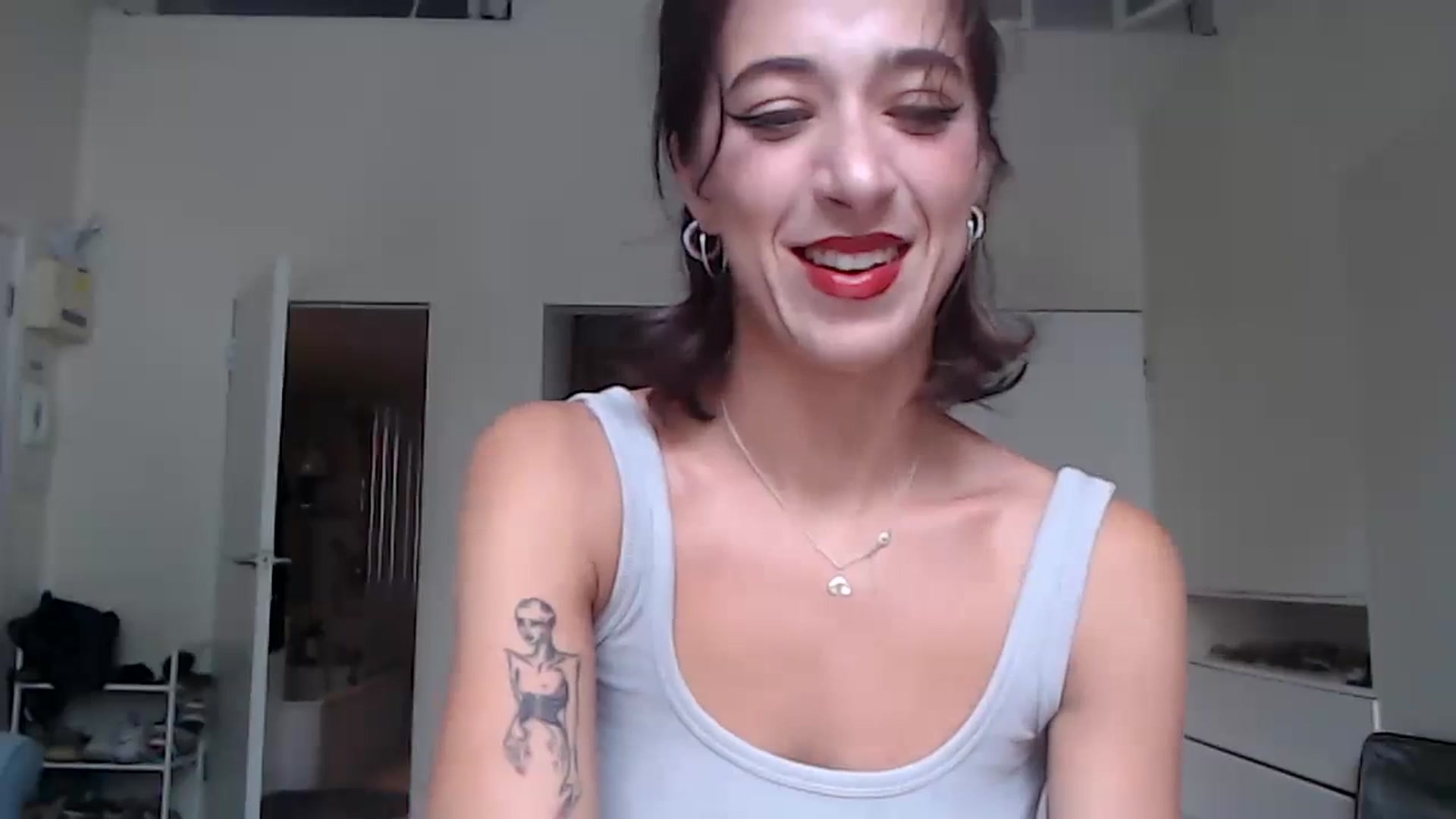 Gallery image thumbnail from KlaraDelgado's myfreecams stream on, 09/20/2023, 11:47 image 14 of 20