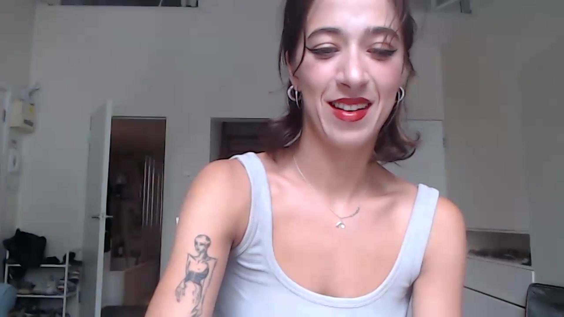 Gallery image thumbnail from KlaraDelgado's myfreecams stream on, 09/20/2023, 11:47 image 16 of 20
