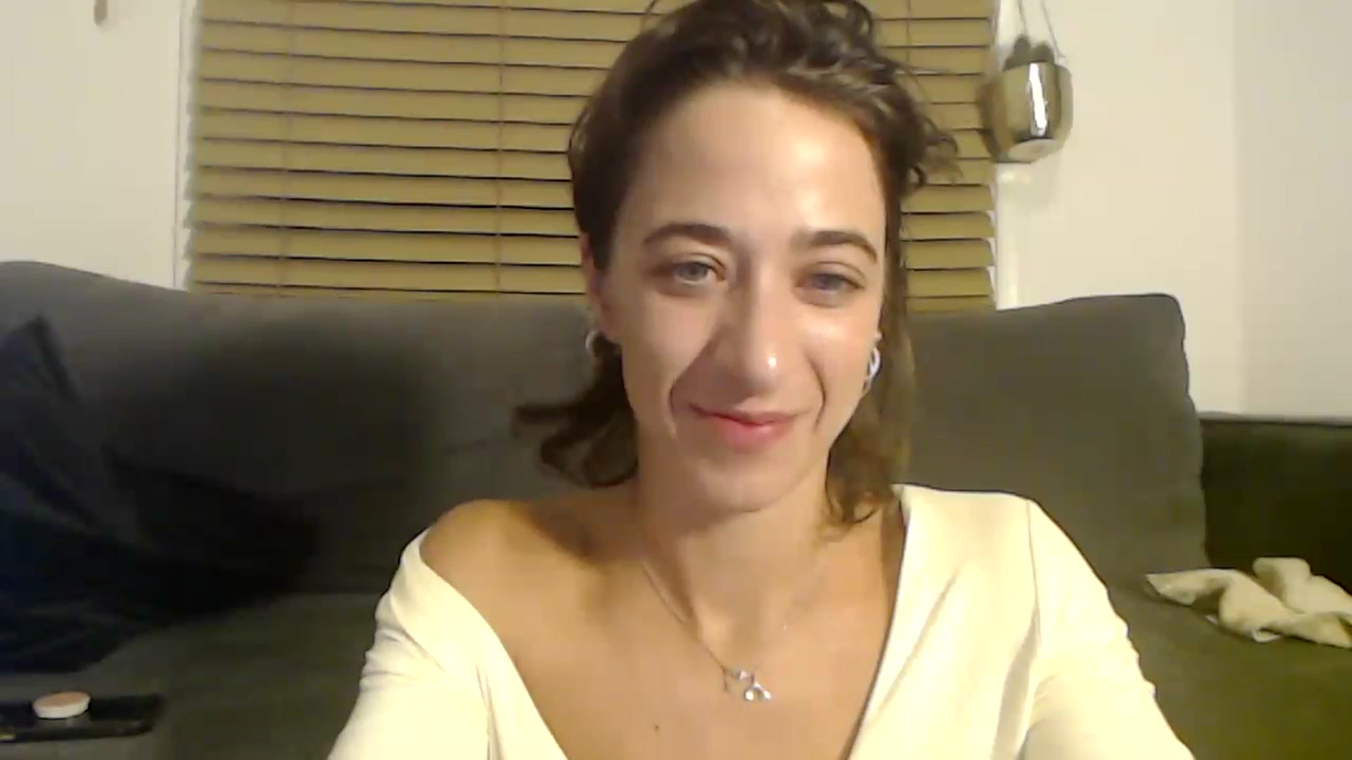 Gallery image thumbnail from KlaraDelgado's myfreecams stream on, 09/26/2023, 19:09 image 11 of 20