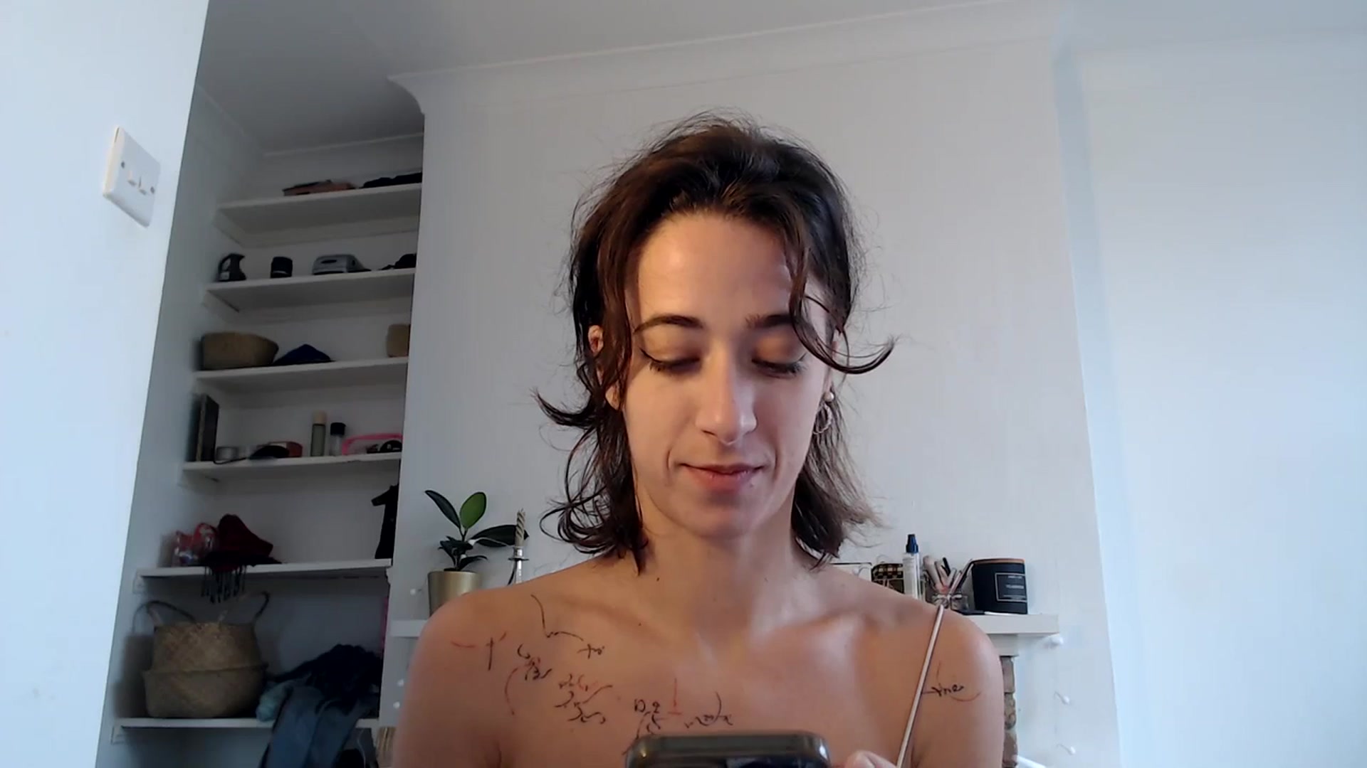Gallery image thumbnail from KlaraDelgado's myfreecams stream on, 10/20/2023, 10:31 image 6 of 20