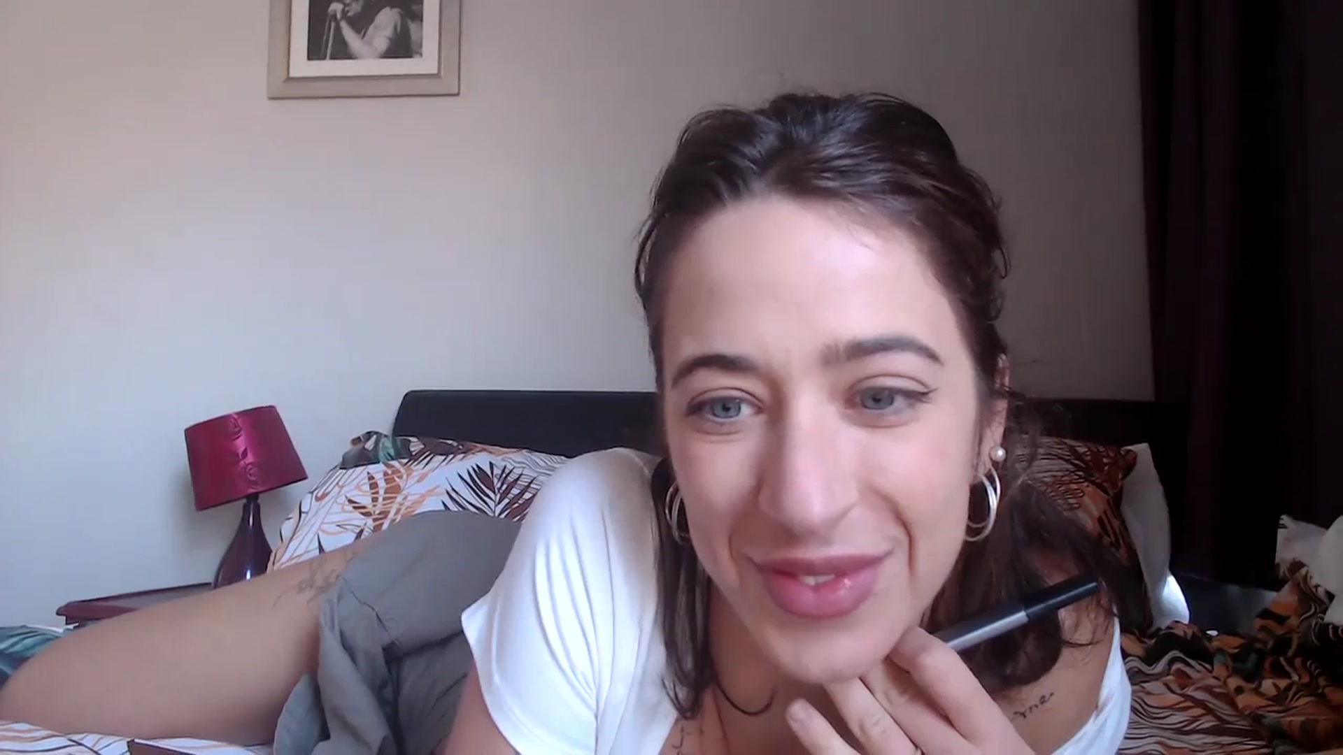 Gallery image thumbnail from KlaraDelgado's myfreecams stream on, 11/03/2023, 13:28 image 8 of 20