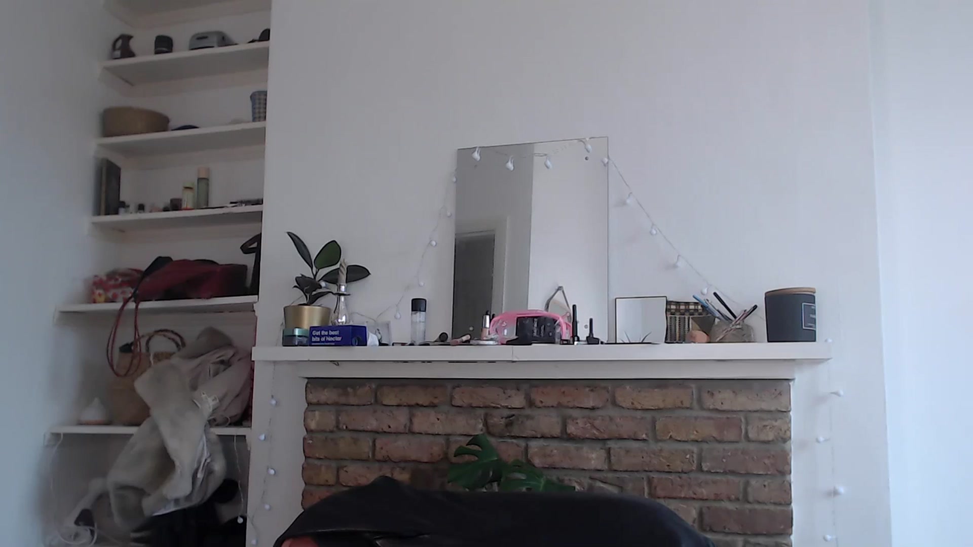 Gallery image thumbnail from KlaraDelgado's myfreecams stream on, 11/10/2023, 11:26 image 8 of 20