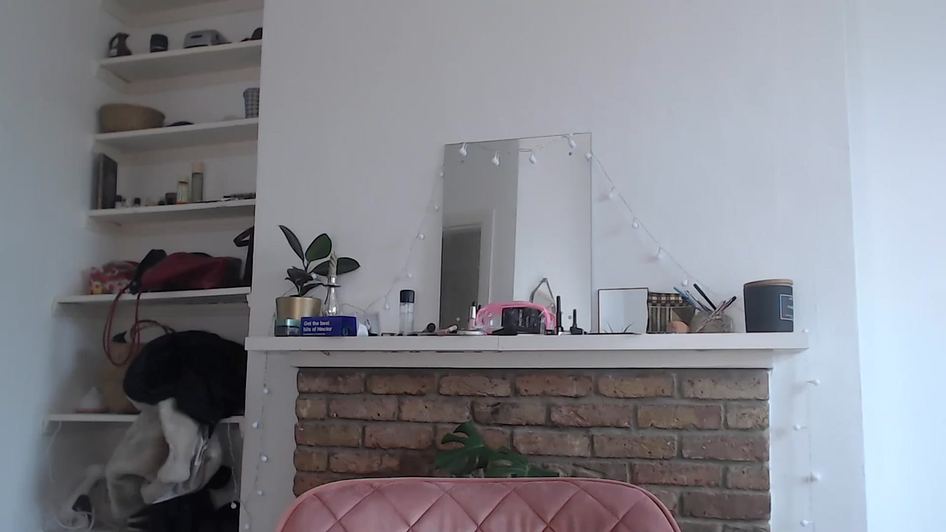 Gallery image thumbnail from KlaraDelgado's myfreecams stream on, 11/10/2023, 11:26 image 20 of 20