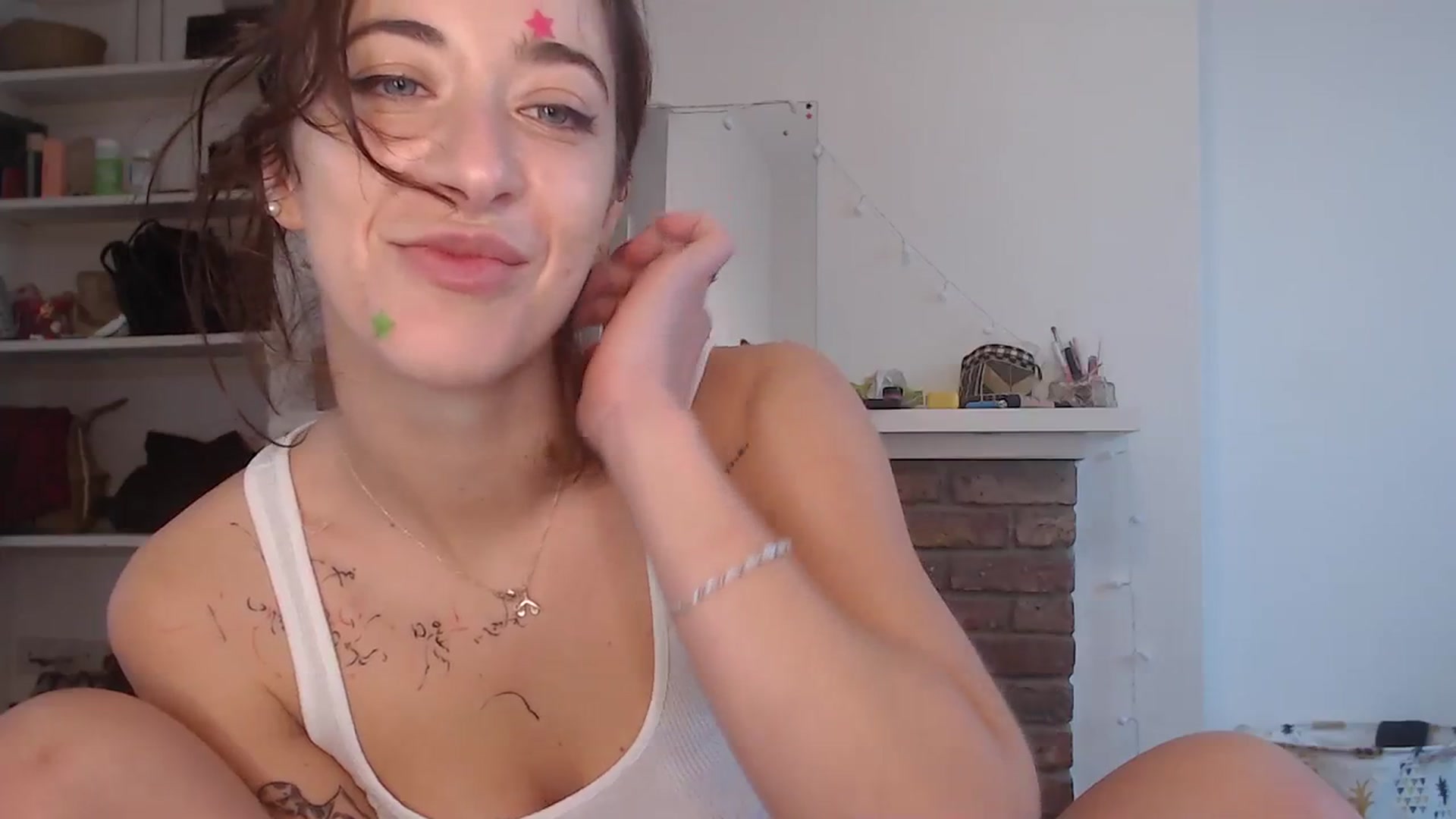 Gallery image thumbnail from KlaraDelgado's myfreecams stream on, 12/11/2023, 09:50 image 4 of 20