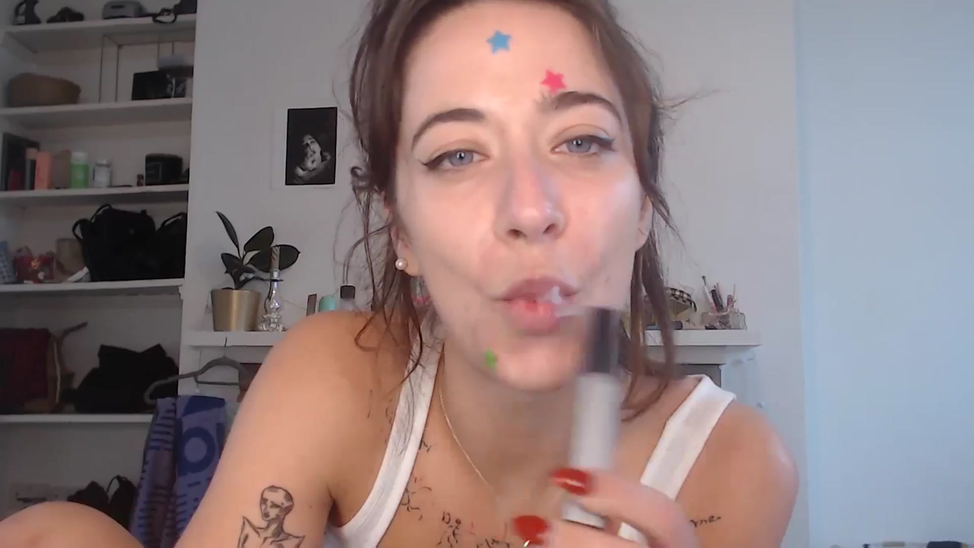 Gallery image thumbnail from KlaraDelgado's myfreecams stream on, 12/11/2023, 09:50 image 15 of 20