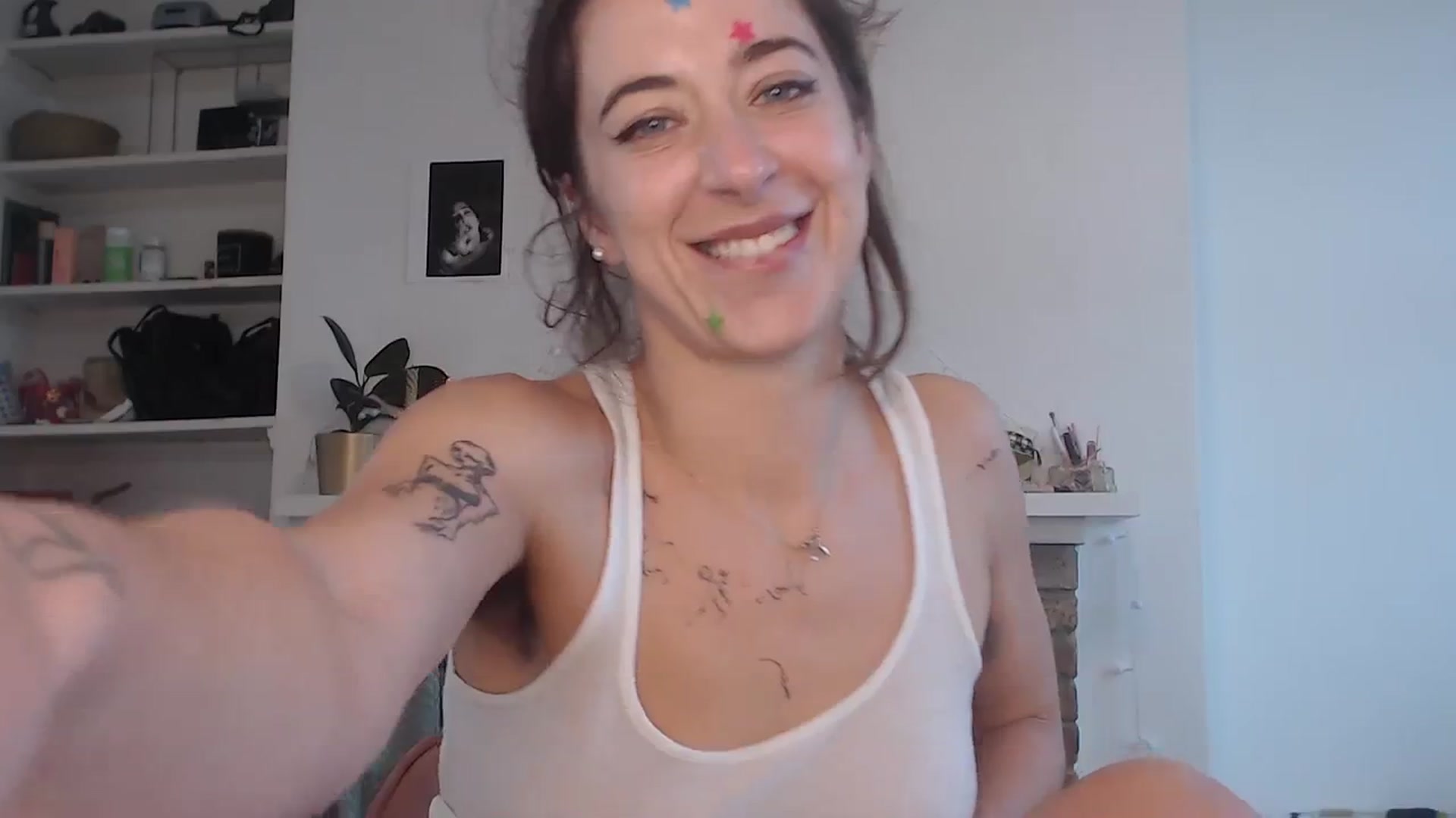 Gallery image thumbnail from KlaraDelgado's myfreecams stream on, 12/11/2023, 09:50 image 19 of 20