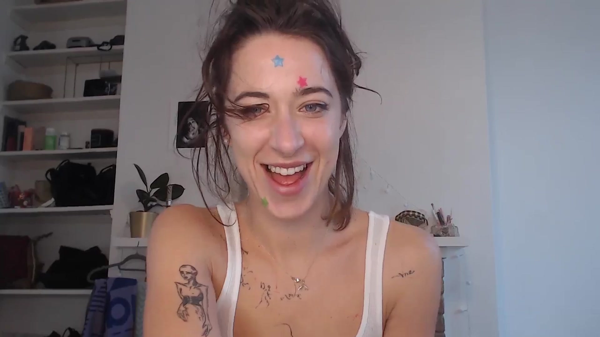 Gallery image thumbnail from KlaraDelgado's myfreecams stream on, 12/11/2023, 09:50 image 5 of 20