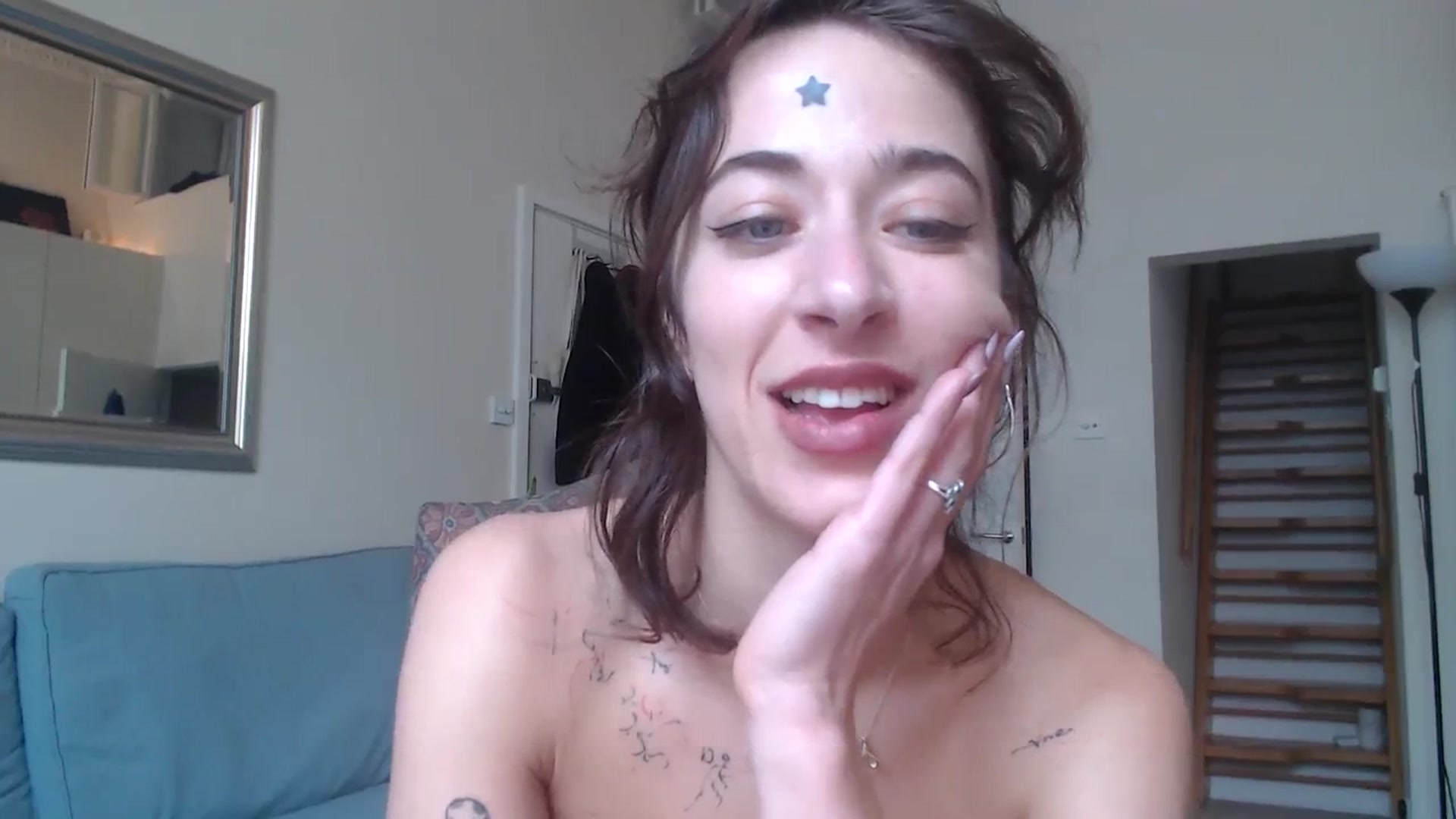 Gallery image thumbnail from KlaraDelgado's myfreecams stream on, 12/18/2023, 13:47 image 15 of 20