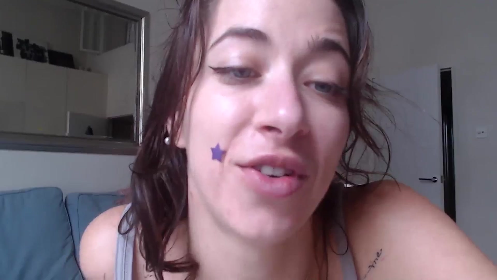 Gallery image thumbnail from KlaraDelgado's myfreecams stream on, 12/25/2023, 12:34 image 20 of 20