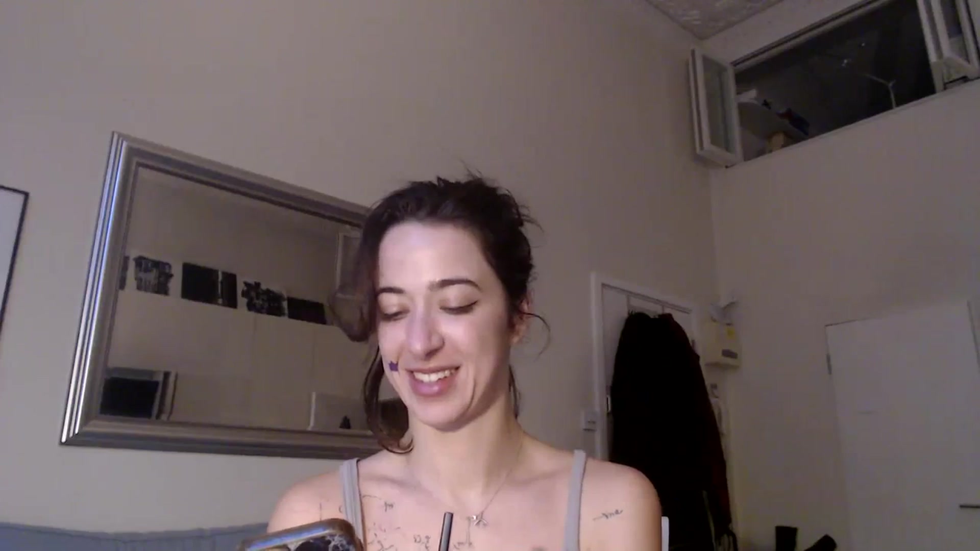 Gallery image thumbnail from KlaraDelgado's myfreecams stream on, 12/25/2023, 15:52 image 19 of 20