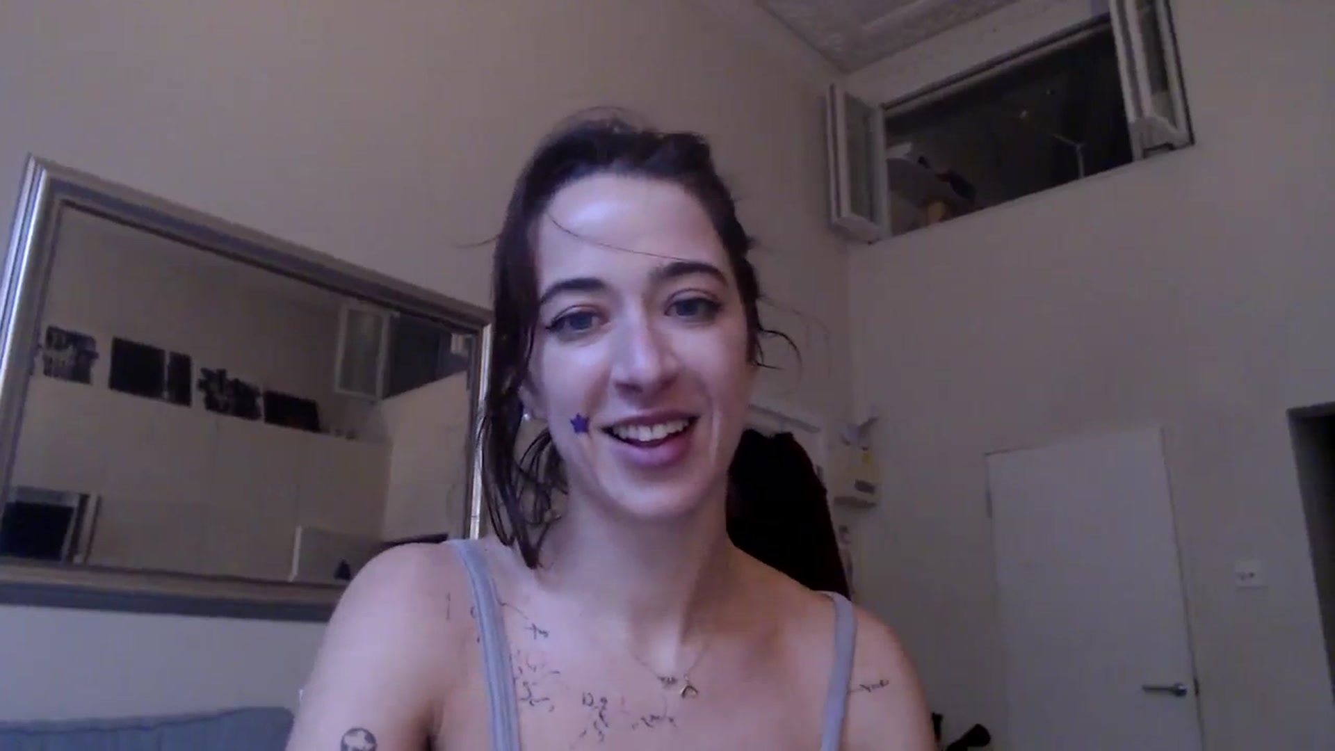 Gallery image thumbnail from KlaraDelgado's myfreecams stream on, 12/25/2023, 15:52 image 2 of 20